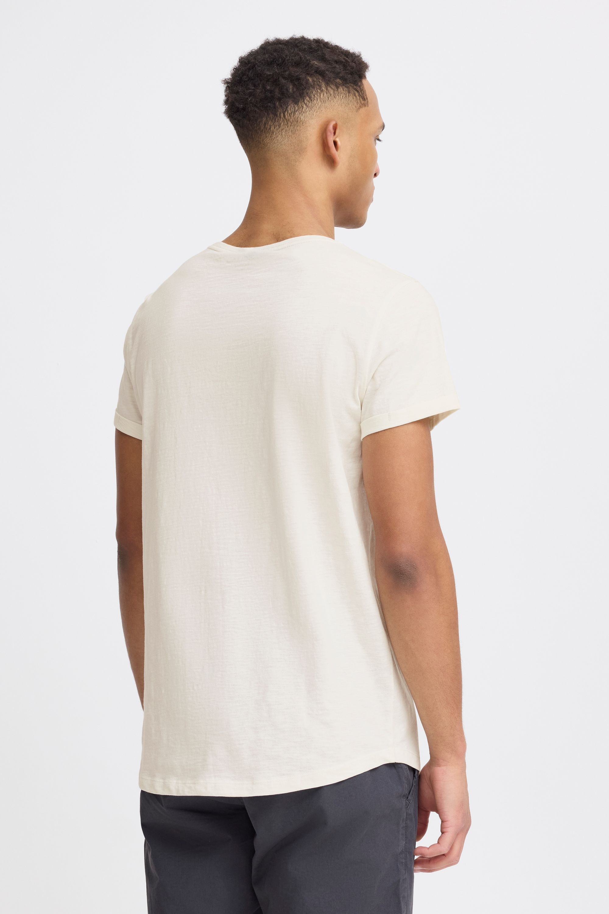 Blend T-Shirt »BHElandro« Klassisches T-Shirt mit Rundhalsausschnitt