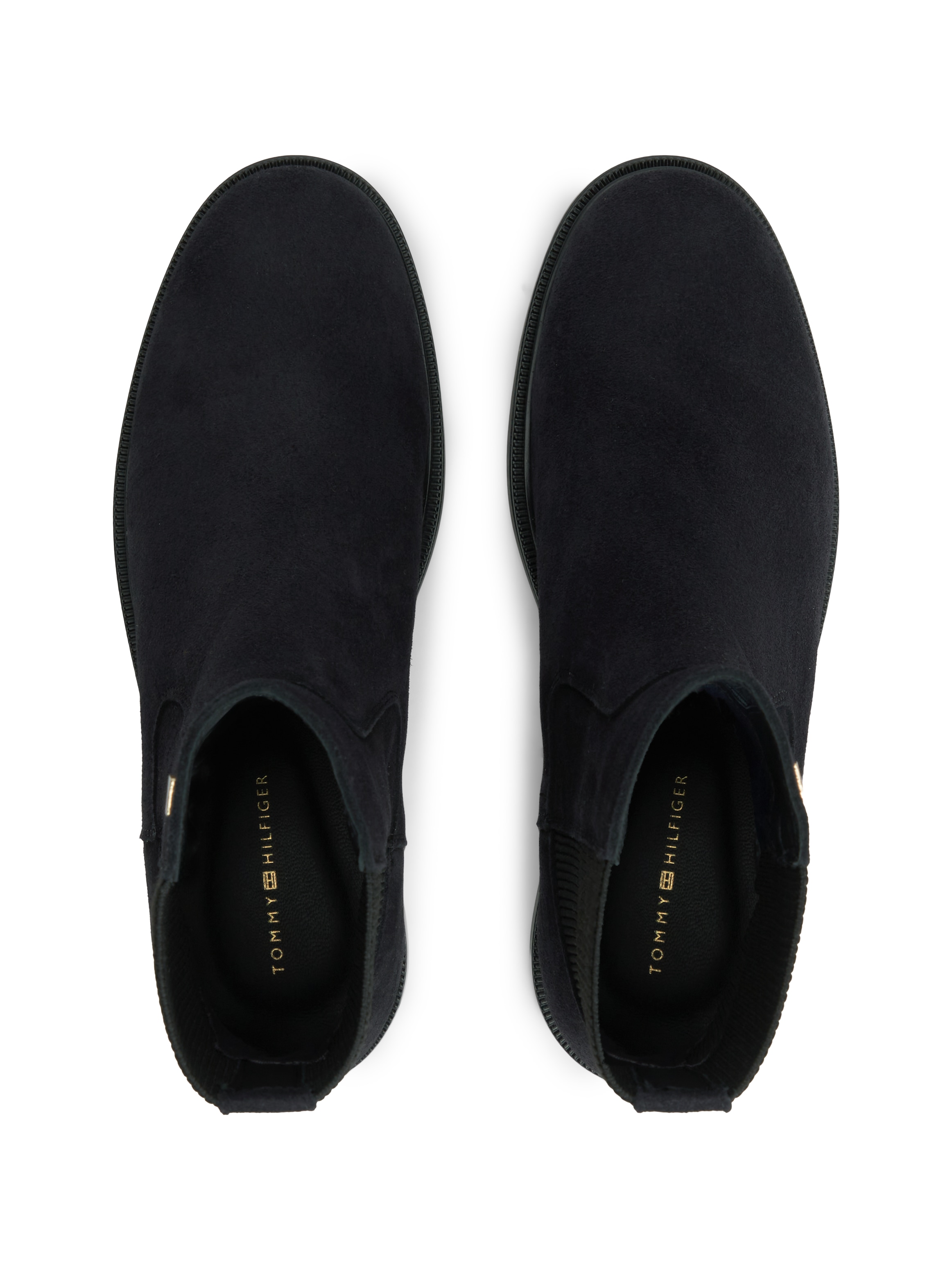 Tommy Hilfiger Chelseaboots »ENAMEL FLAG SUEDE ANKLE CHELSEA«  Blockabsatz, Businessboots mit breitem Stretcheinsatz