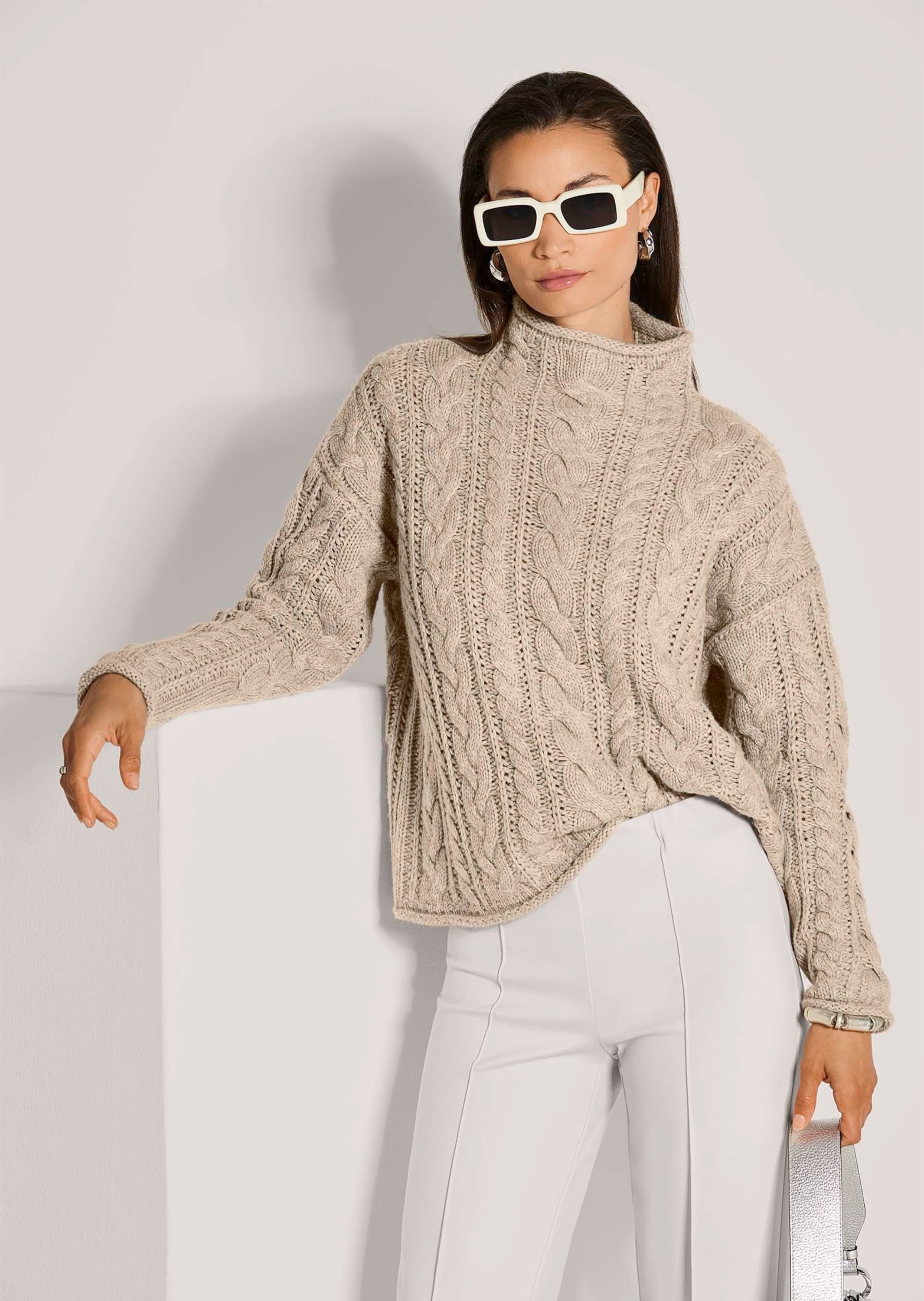 MADELEINE Longpullover »Strickpullover Stilvoller Grobstrickpullover mit Zopfmuster« Mit Zopfmuster