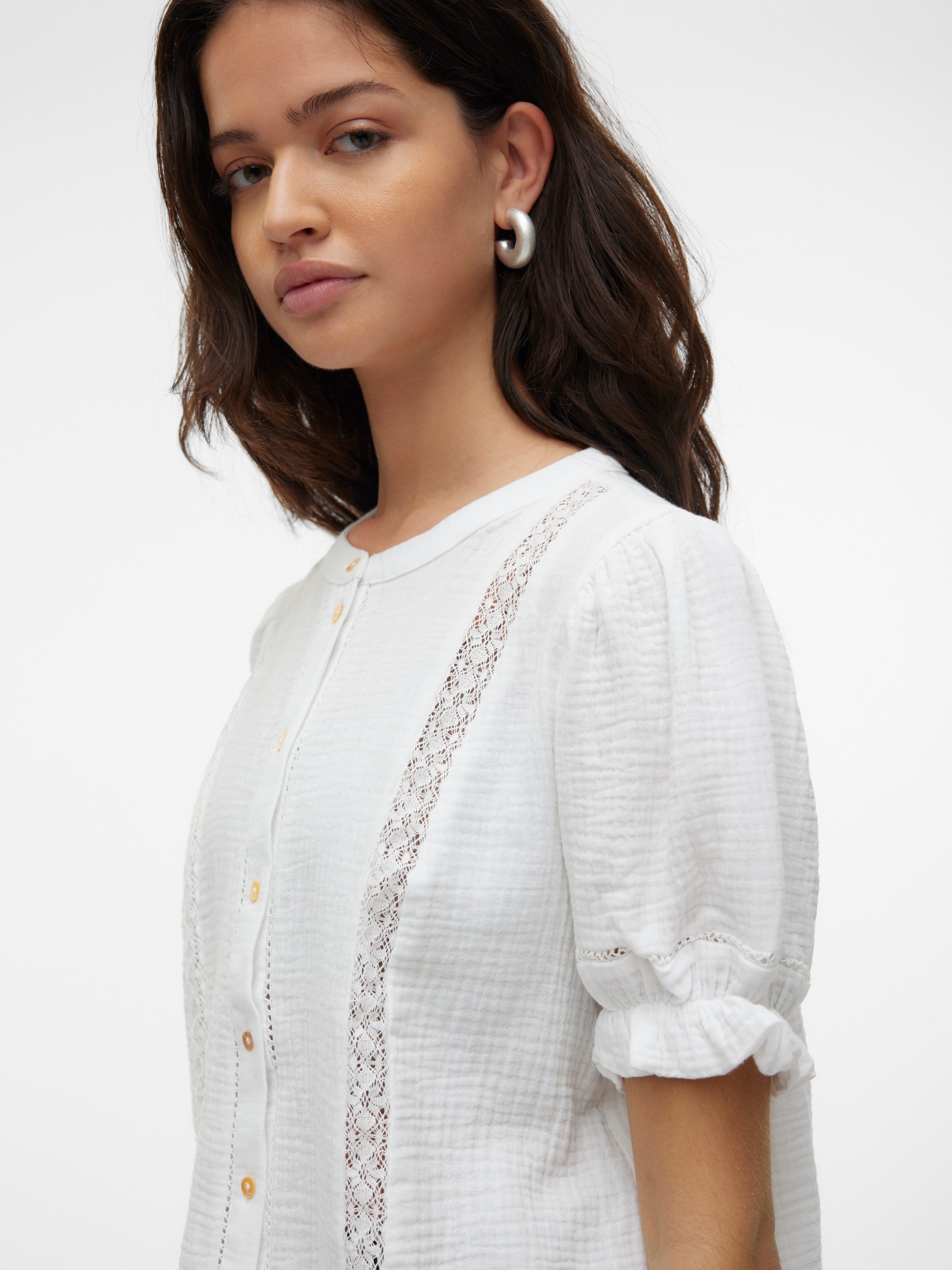 Vero Moda Kurzarmbluse »VMNATALI 2/4 LACE SHORT TOP WVN NOOS« Baumwolle, regular fit