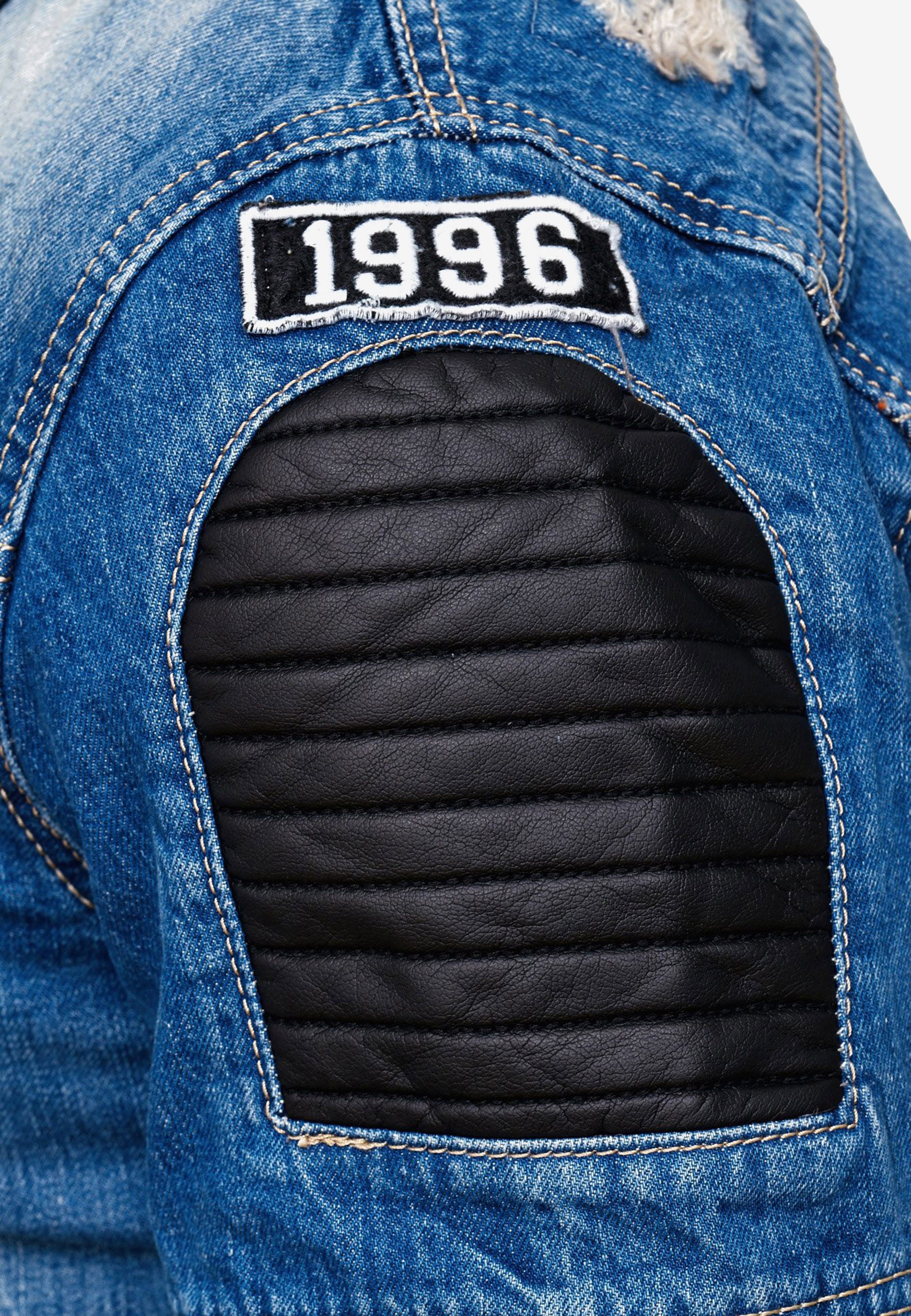 Cipo & Baxx Jeansjacke, in Destroyed-Optik mit Biker-Elementen