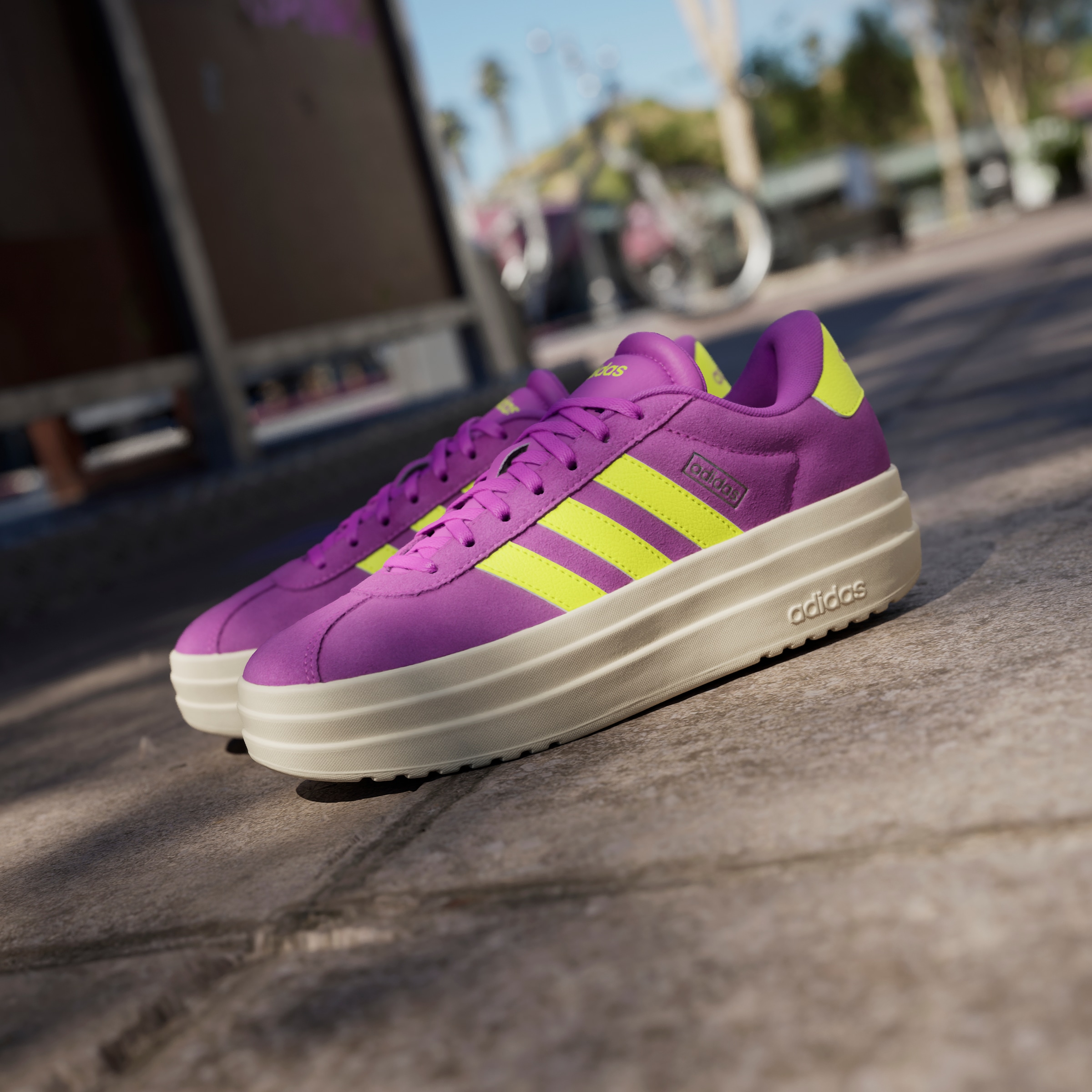 adidas Sportswear Sneaker »VL COURT BOLD«, Design auf den Spuren des adidas Gazelle Bold