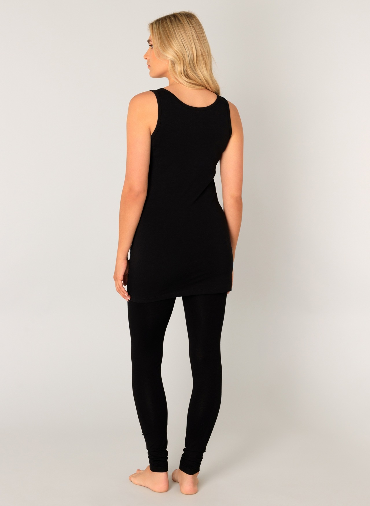 Thumbnail - Base Level "Yamin" Hüftbedeckende Länge