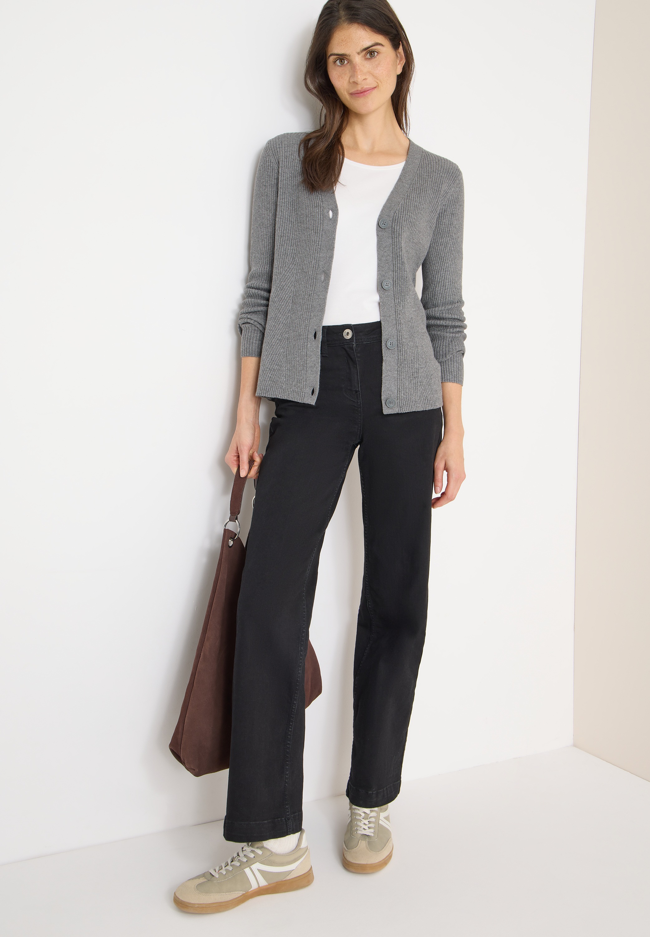 Cecil Cardigan mit Knopfleiste
