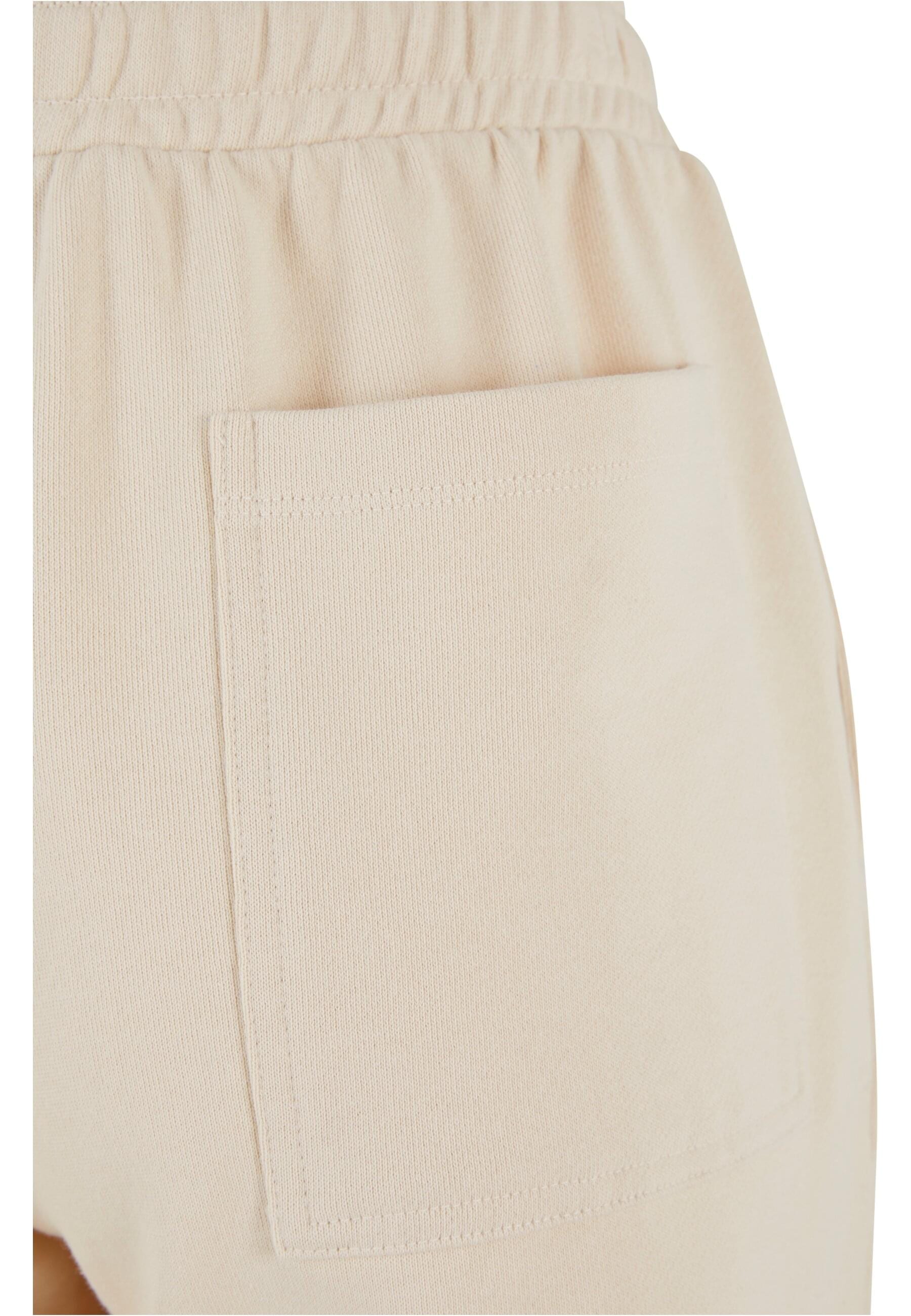 URBAN CLASSICS Sweatshorts »Urban Classics Damen Ladies Organic Terry Bermuda Pants«, (1 tlg.)