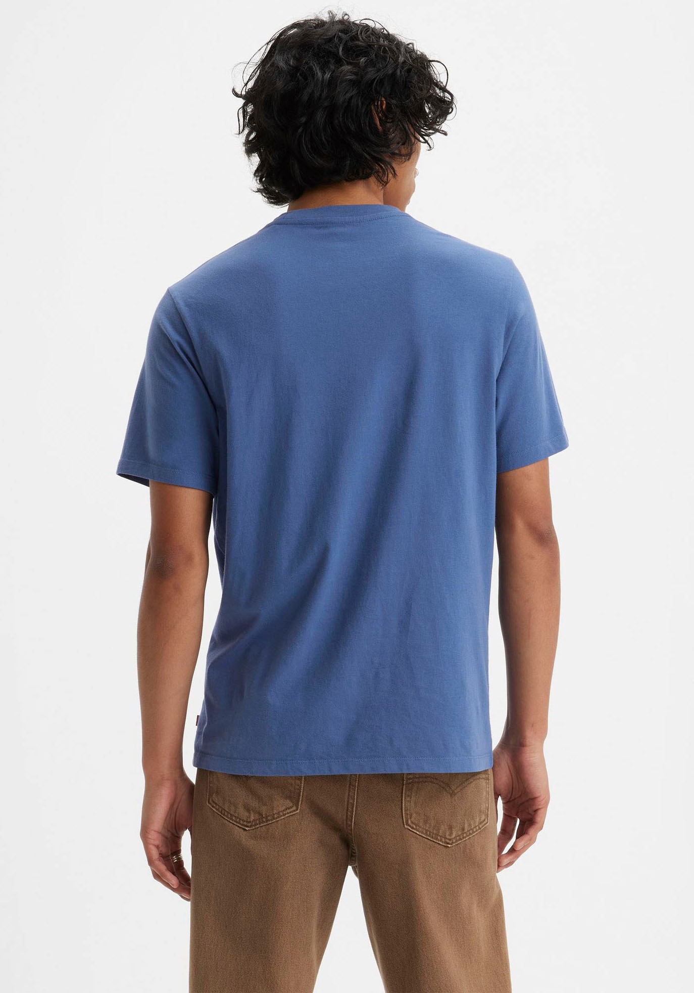 Levi's® T-Shirt »THE ESSENT«, mit Rundhalsausschnitt