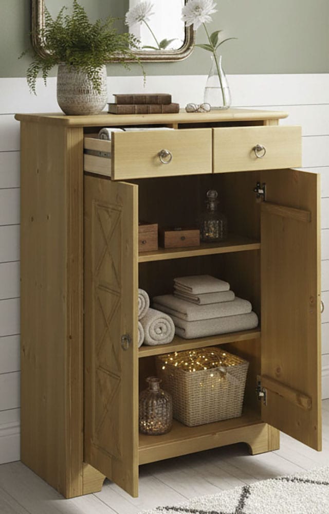 OTTO home Kommode »Hugo« B/T/H: 74/38/100 cm,  aus massiver Kiefer, Breite 74 cm,  2 Schubladen, FSC® zertifiziert