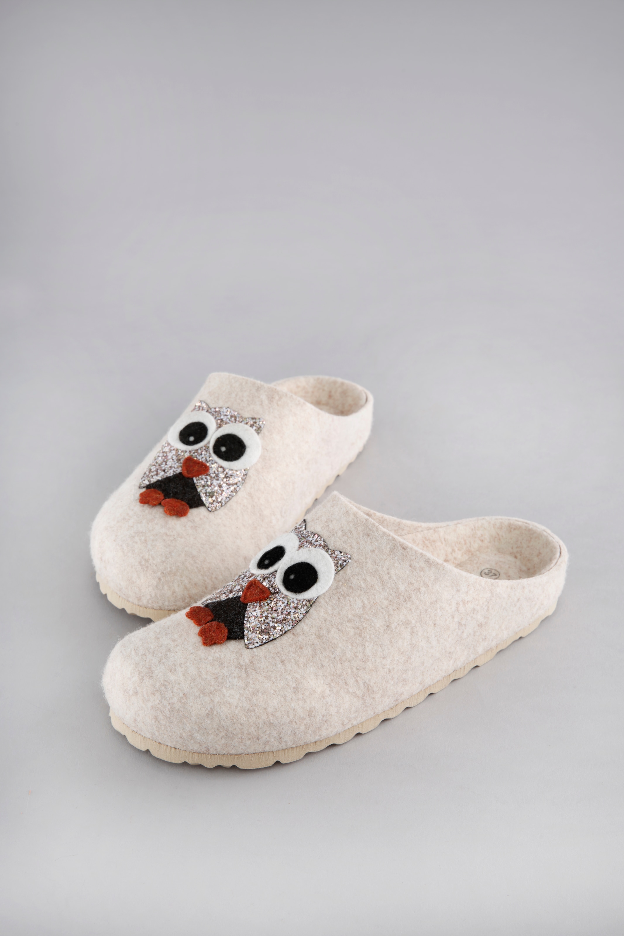 Aniston SHOES Clog, Hausschuh, mit ergonomisch gefomtem Fußbett - NEUE KOLLEKTION