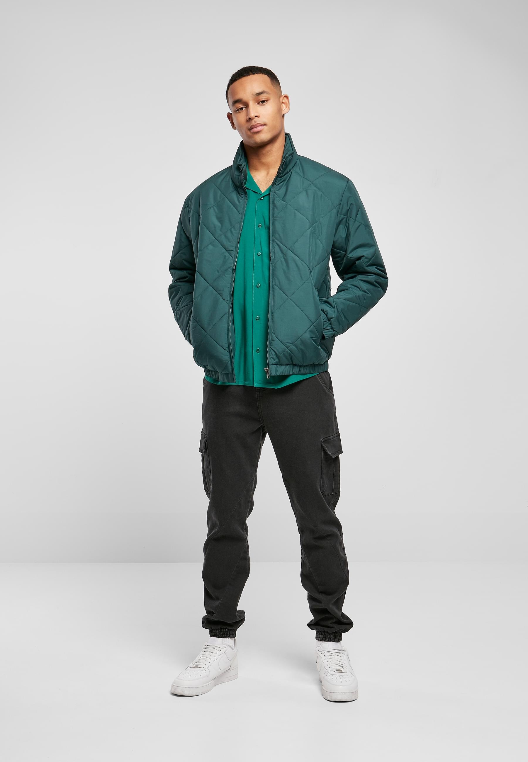 URBAN CLASSICS Anorak »Urban Classics Herren Diamond Quilted Short Jacket«, (1 St.), ohne Kapuze
