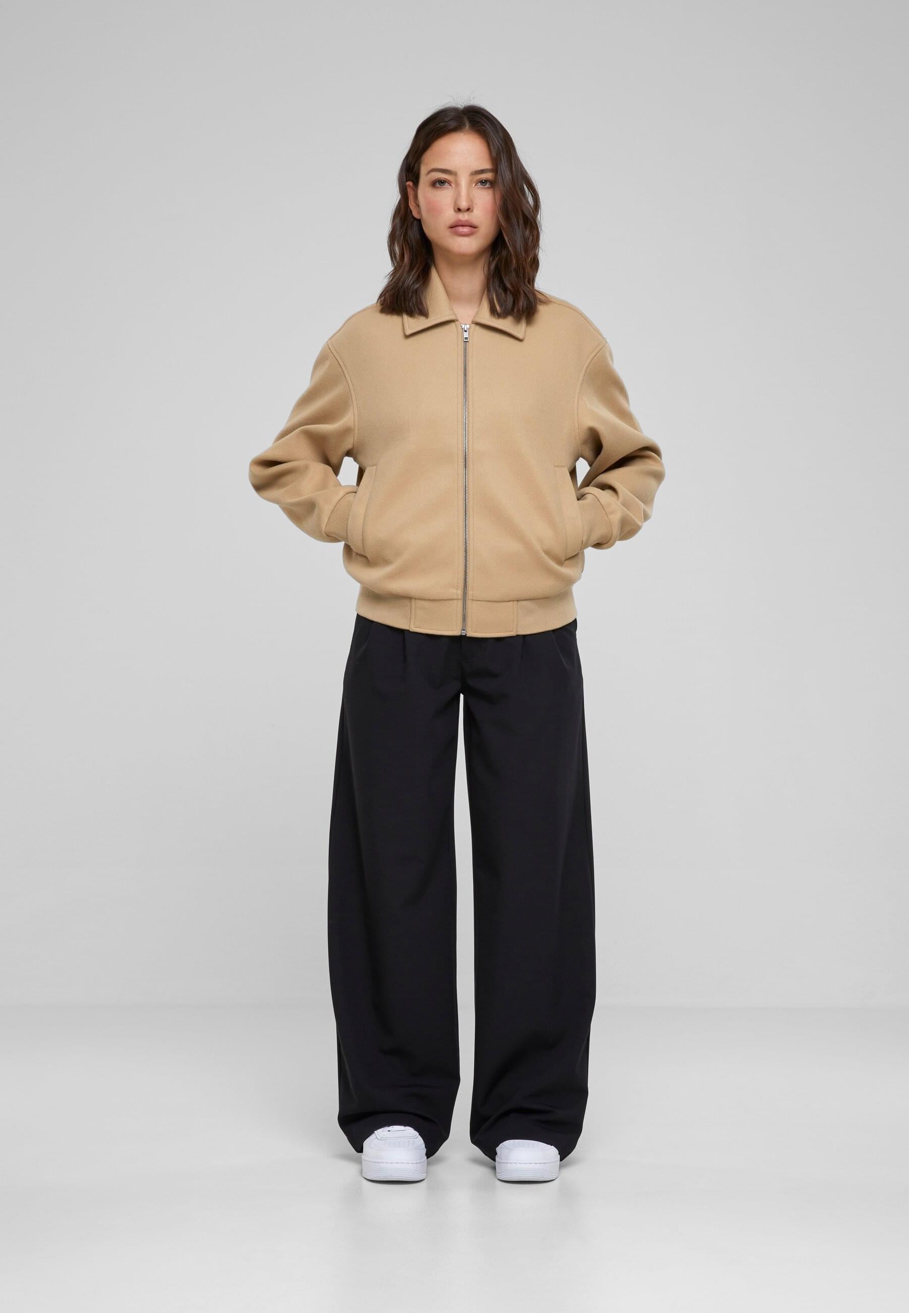 URBAN CLASSICS Allwetterjacke »Urban Classics Damen Ladies Boxy Jacket«, (1 St.), ohne Kapuze