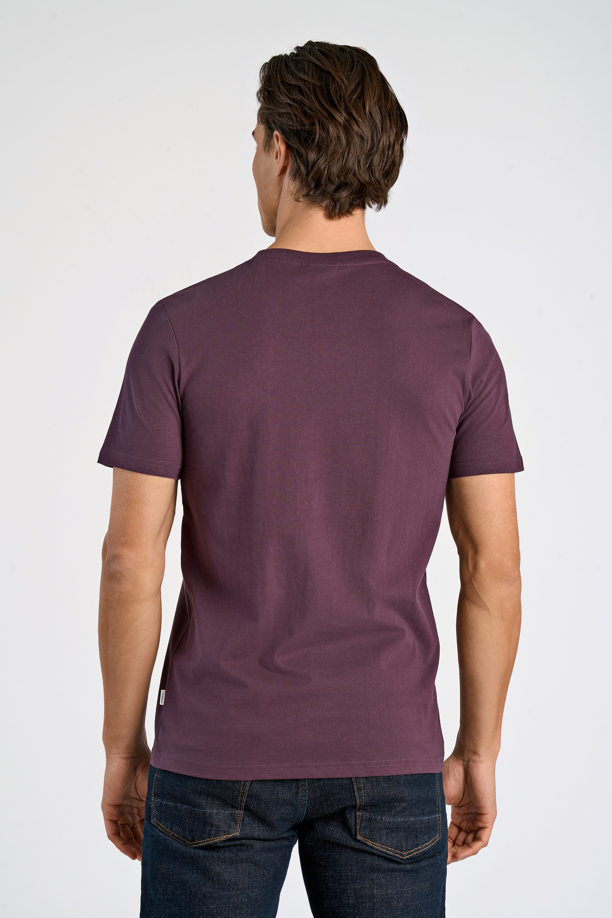 LINDBERGH T-Shirt mit Statement-Stickerei auf der Brust günstig online kaufen