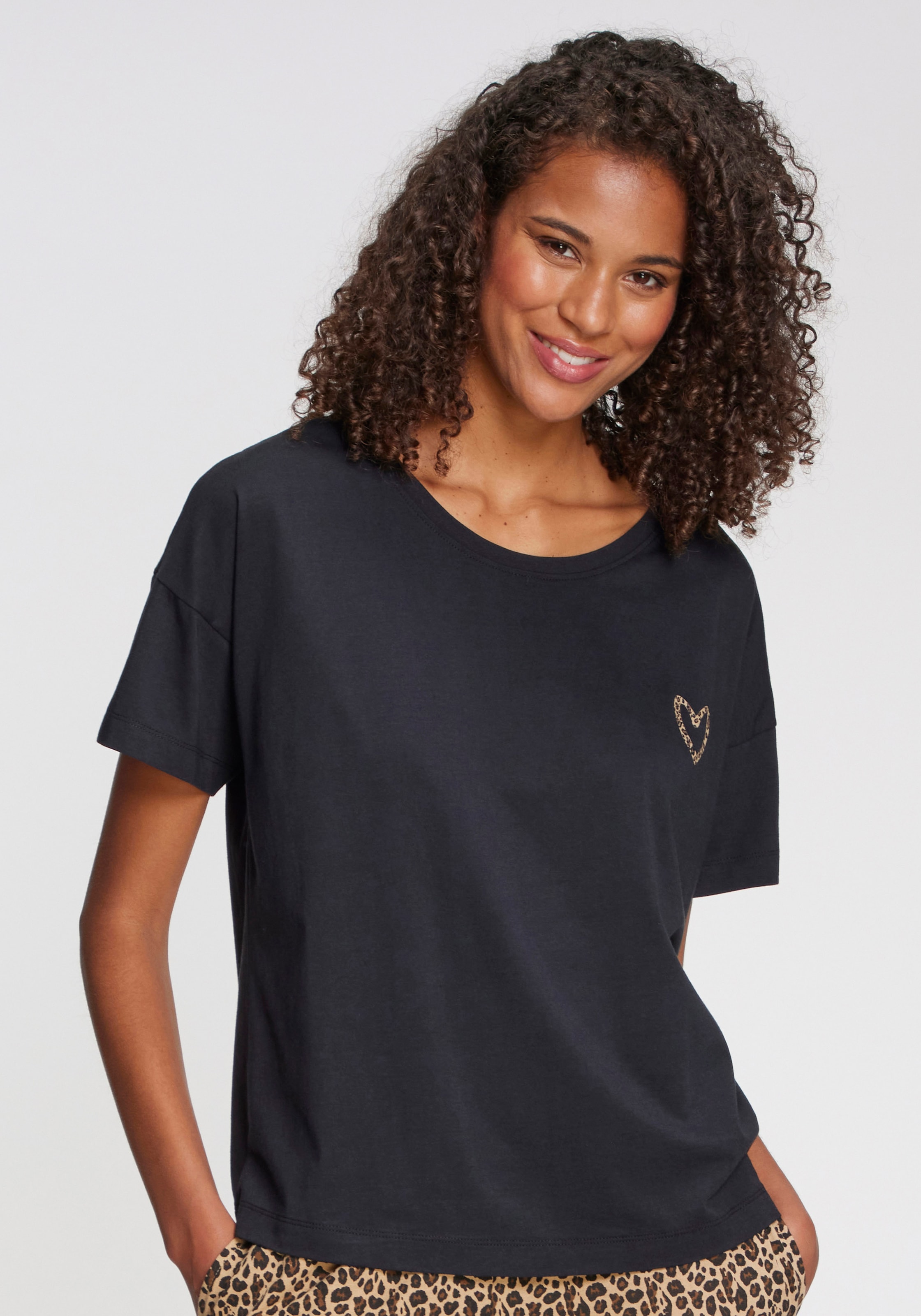 s.Oliver T-Shirt 1 tlg. mit kleinem Herzprint auf der Brust günstig online kaufen