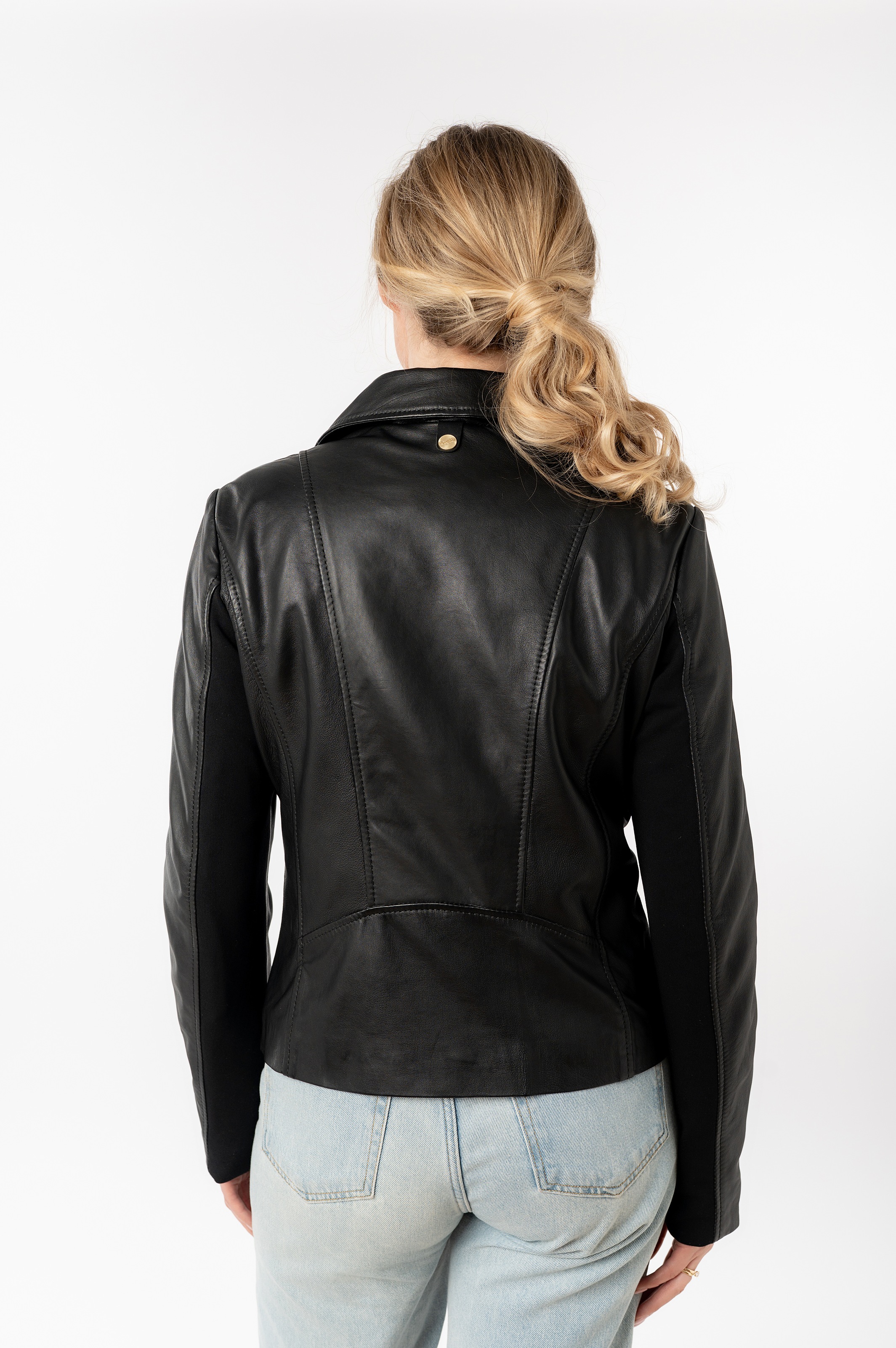 Thumbnail - Mauritius Lederjacke "MWFylli" mit Knopfdetails, Reverskragen