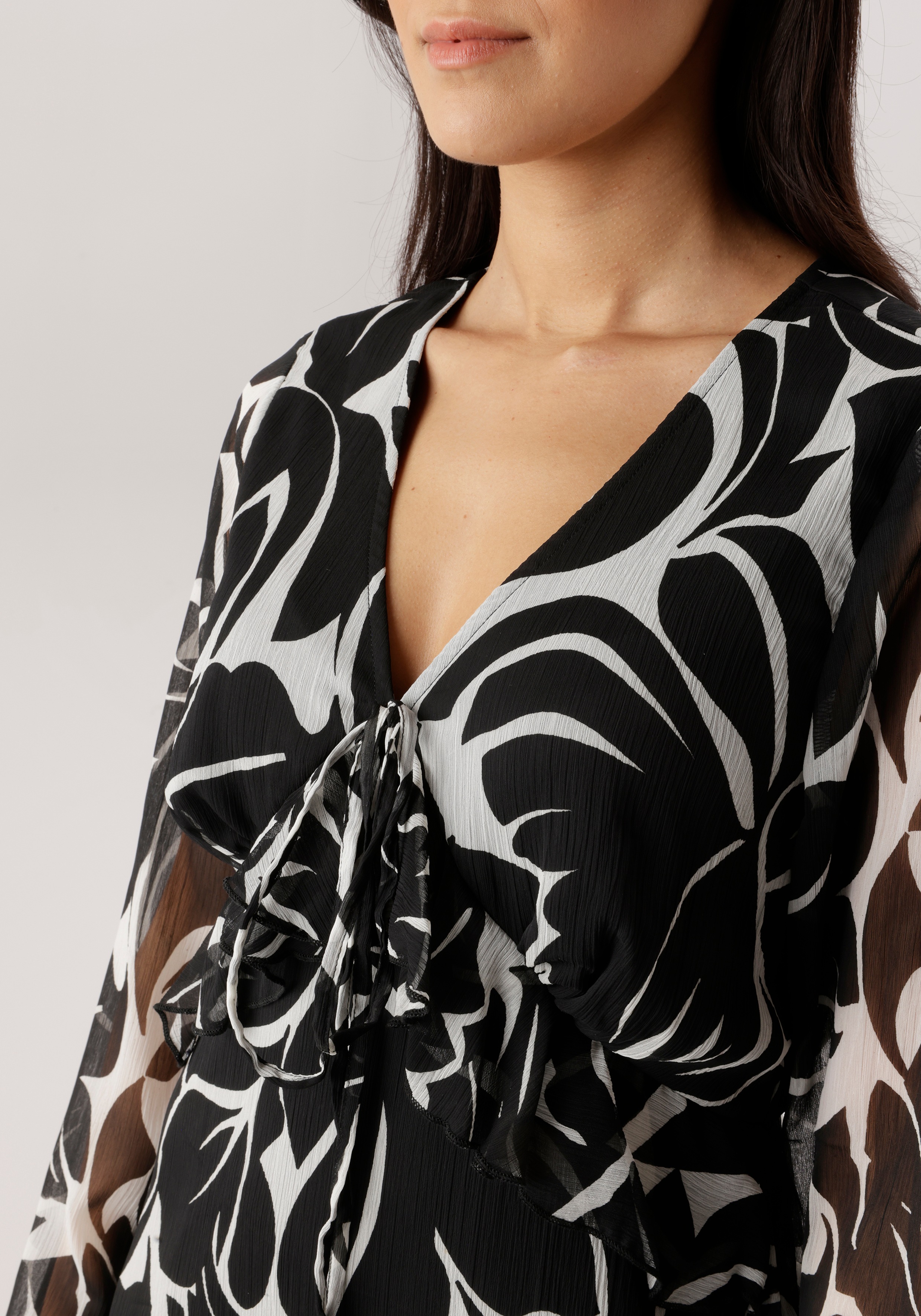 Thumbnail - Aniston SELECTED Chiffonkleid mit romantischer Blütenmusterung allover - NEUE KOLLEKTION