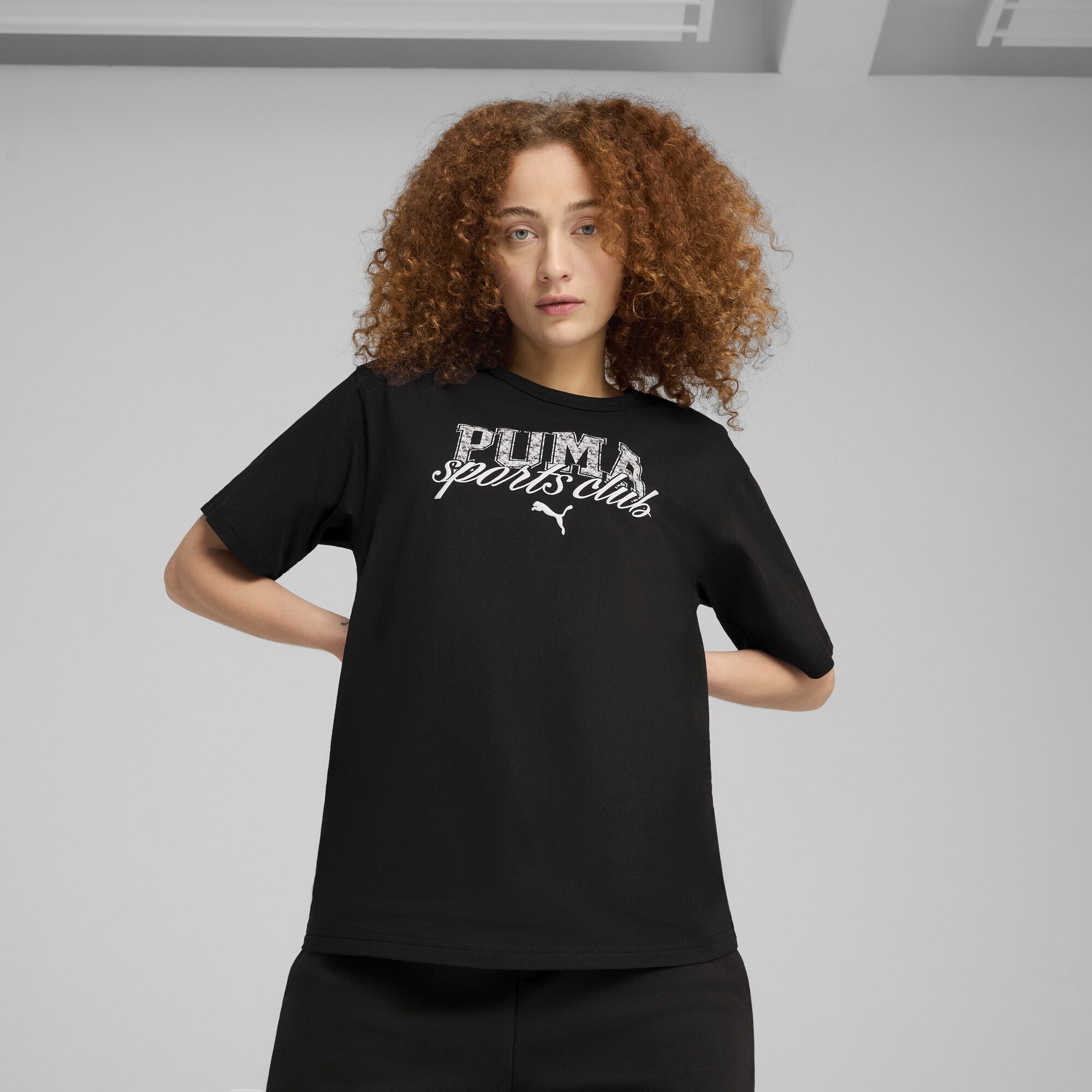 PUMA T-Shirt »PUMA CLASS Kurzes Relaxed Fit T-Shirt Damen«