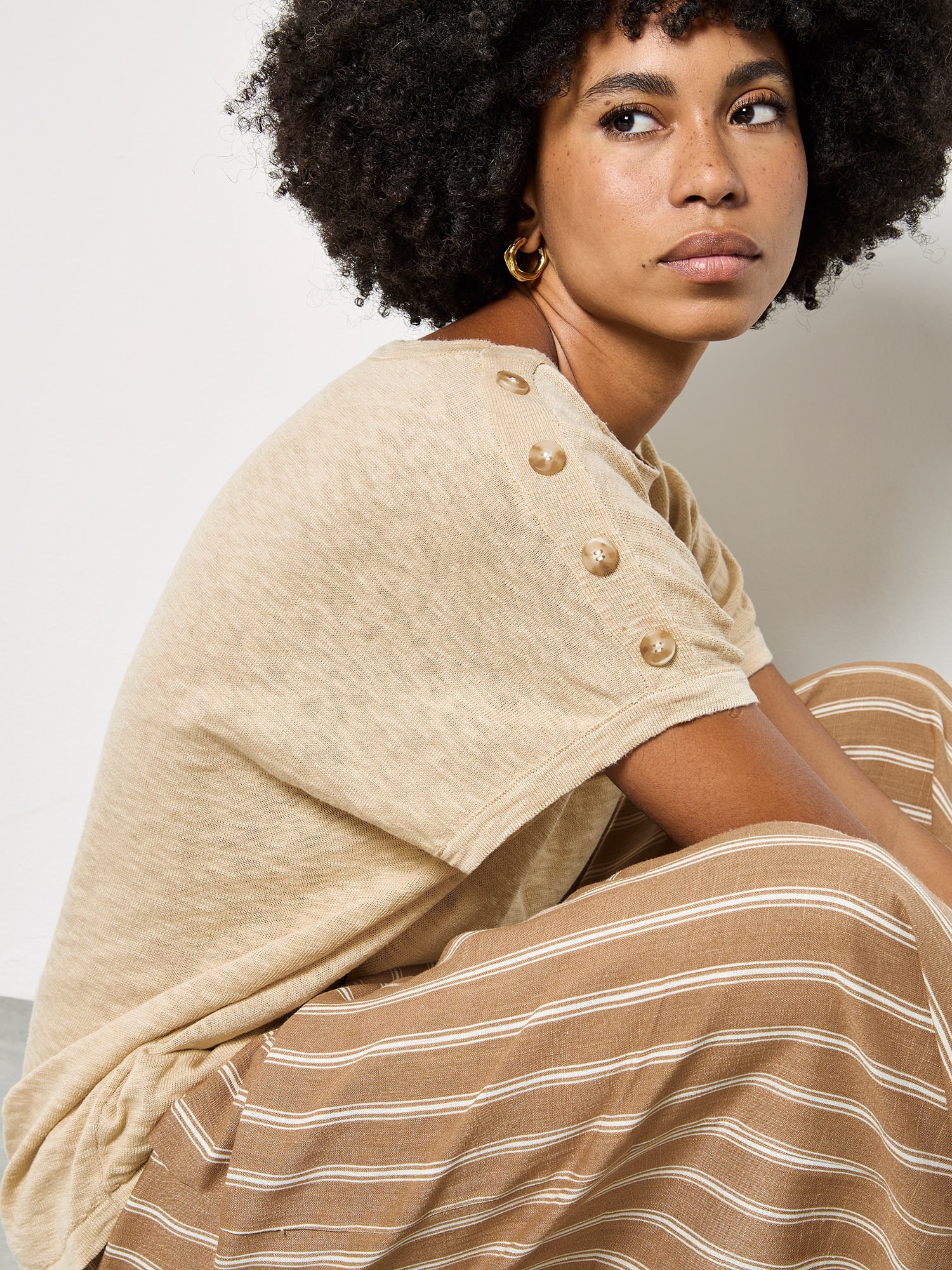 Apricot Stricktop »Top« mit dekorativen Knöpfen