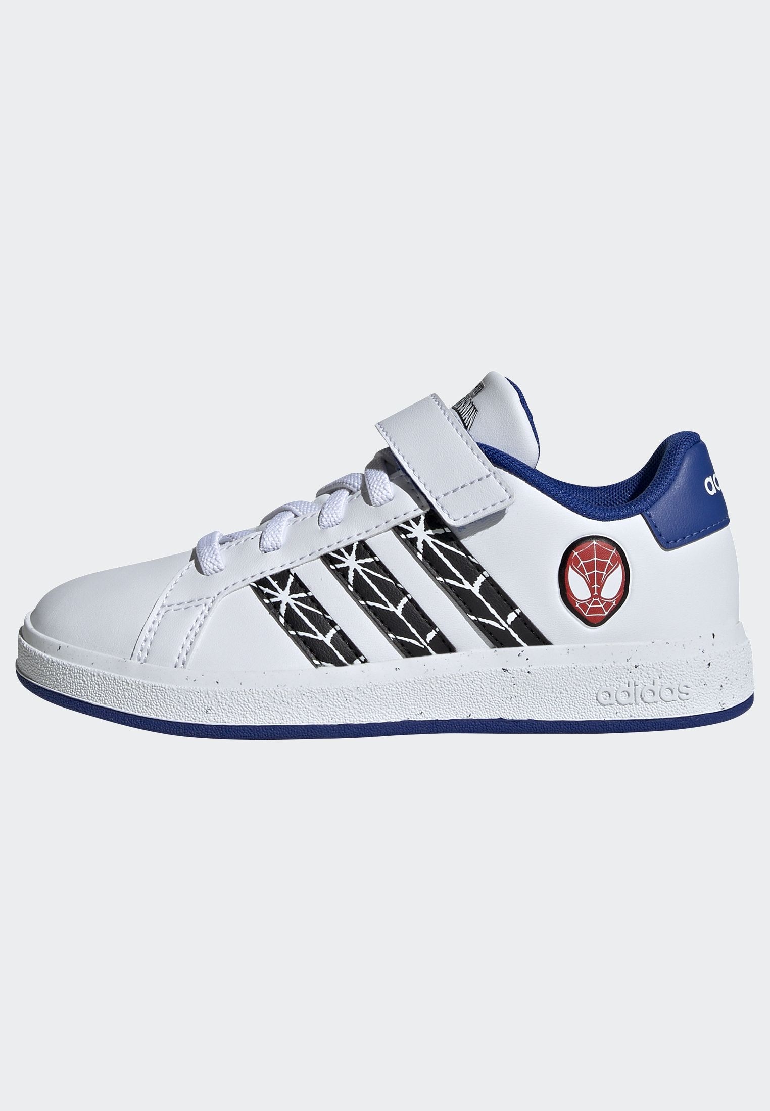 adidas Sportswear Sneaker »ADIDAS MARVEL SPIDER-MAN KIDS GRAND COURT SCHUH«, Design auf den Spuren des adidas Superstar