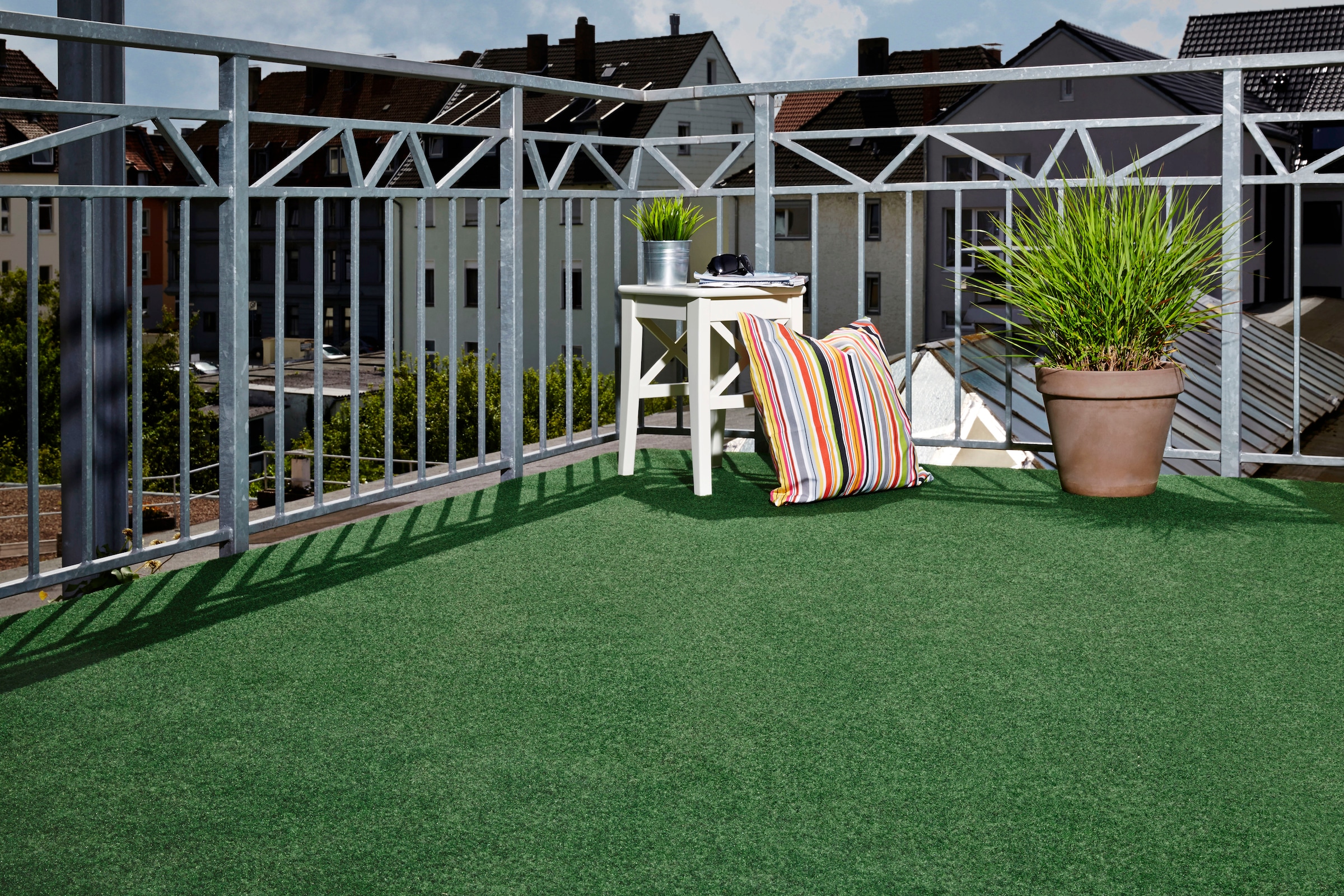 Andiamo Kunstrasen »Komfort Qualität, Made in Belgium«, rechteckig, 7 mm Höhe, aus Nadelfilz, mit Noppen, für Balkon & Terrasse