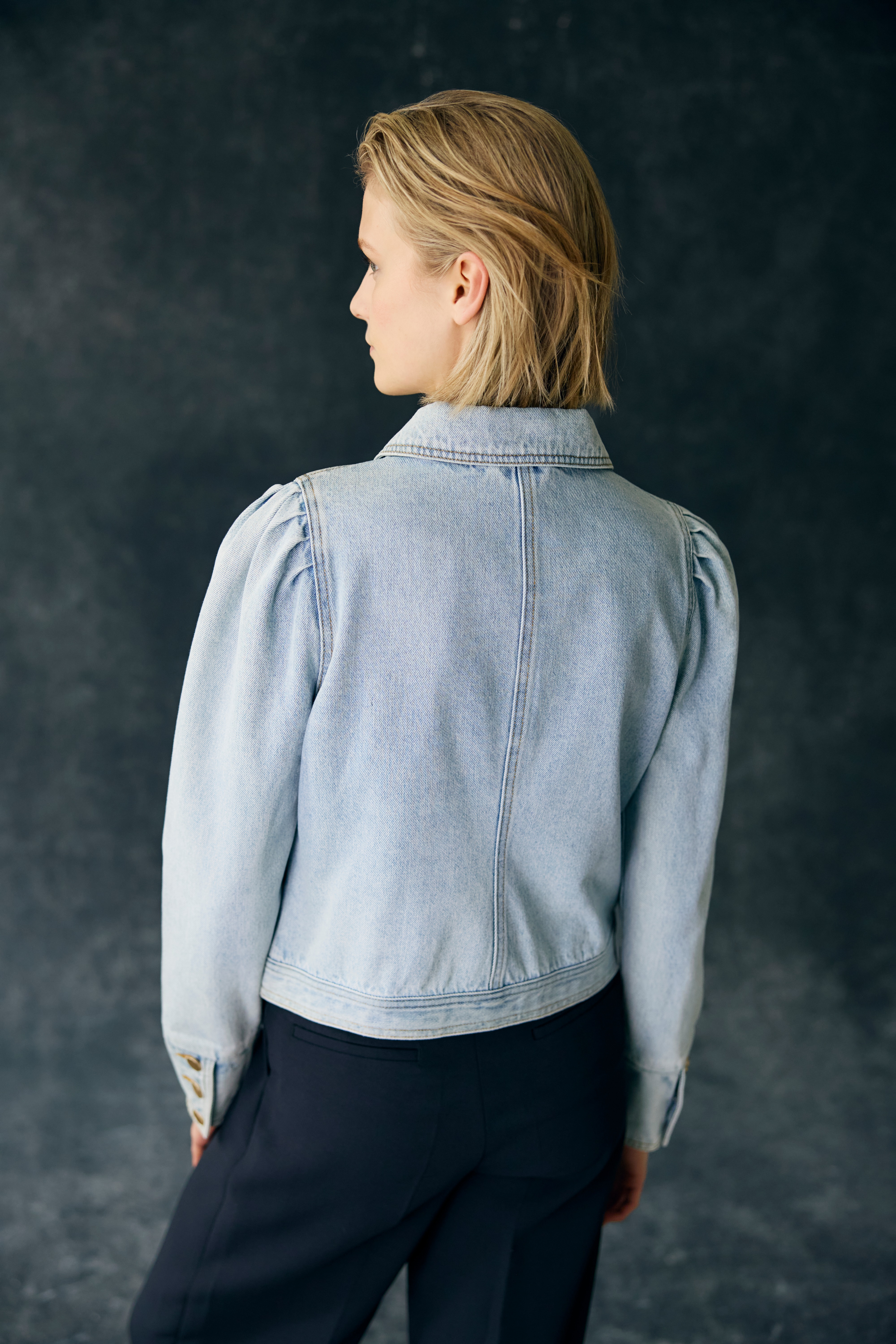 Thumbnail - Vivance Jeansjacke mit Puffärmeln und Knöpfen, Ziertaschen, Denim