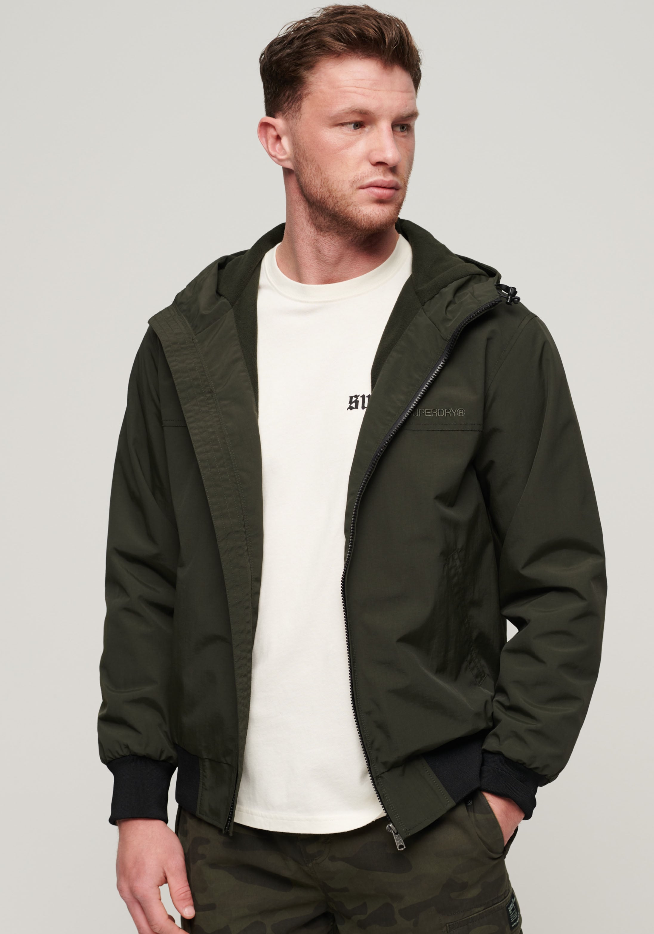 Superdry Bomberjacke "SURPLUS NYLON HOODED BOMBER", mit Kapuze