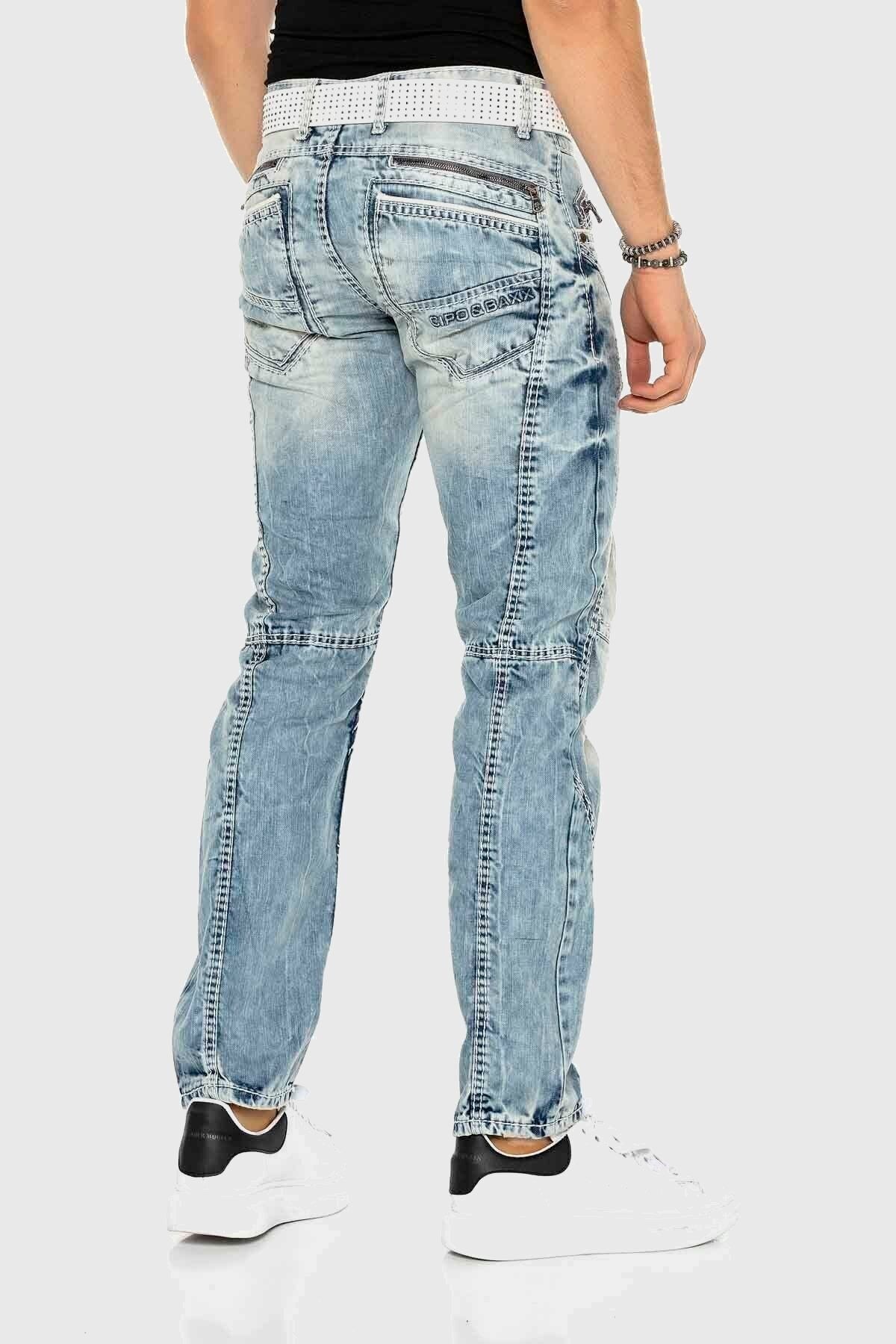 Cipo & Baxx Regular-fit-Jeans »Jeans«, mit moderner Waschung