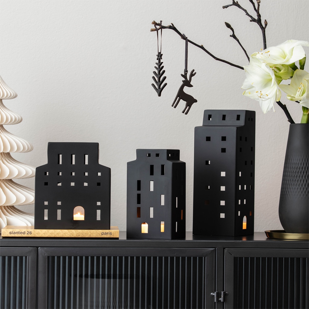 Villeroy & Boch Windlicht »Windlicht Haus Christmas Chic 30,7 cm schwarz« Nur Dekoration