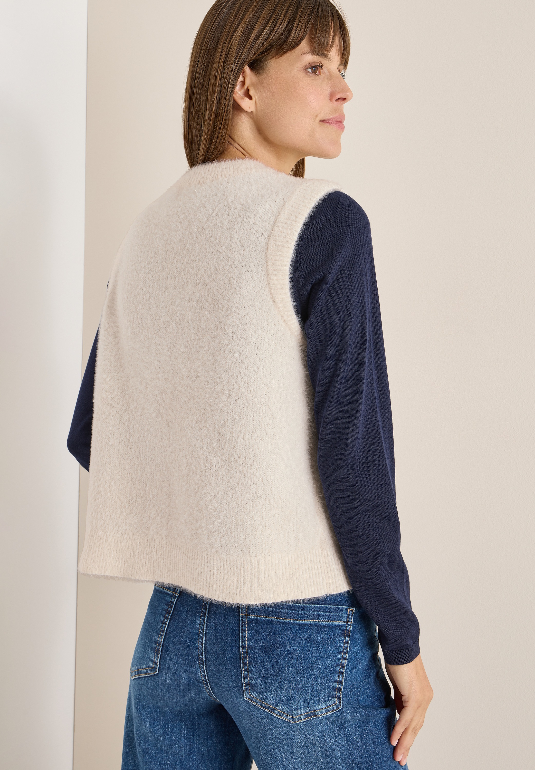 Thumbnail - Cecil Plüschweste Federgarnweste, offen