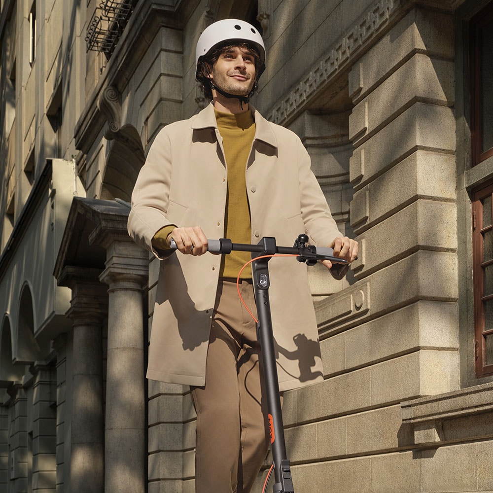Xiaomi E-Scooter »Electric Scooter 5 Max«, Electric Scooter, mit Straßenzulassung, bis zu 60 km Reichweite