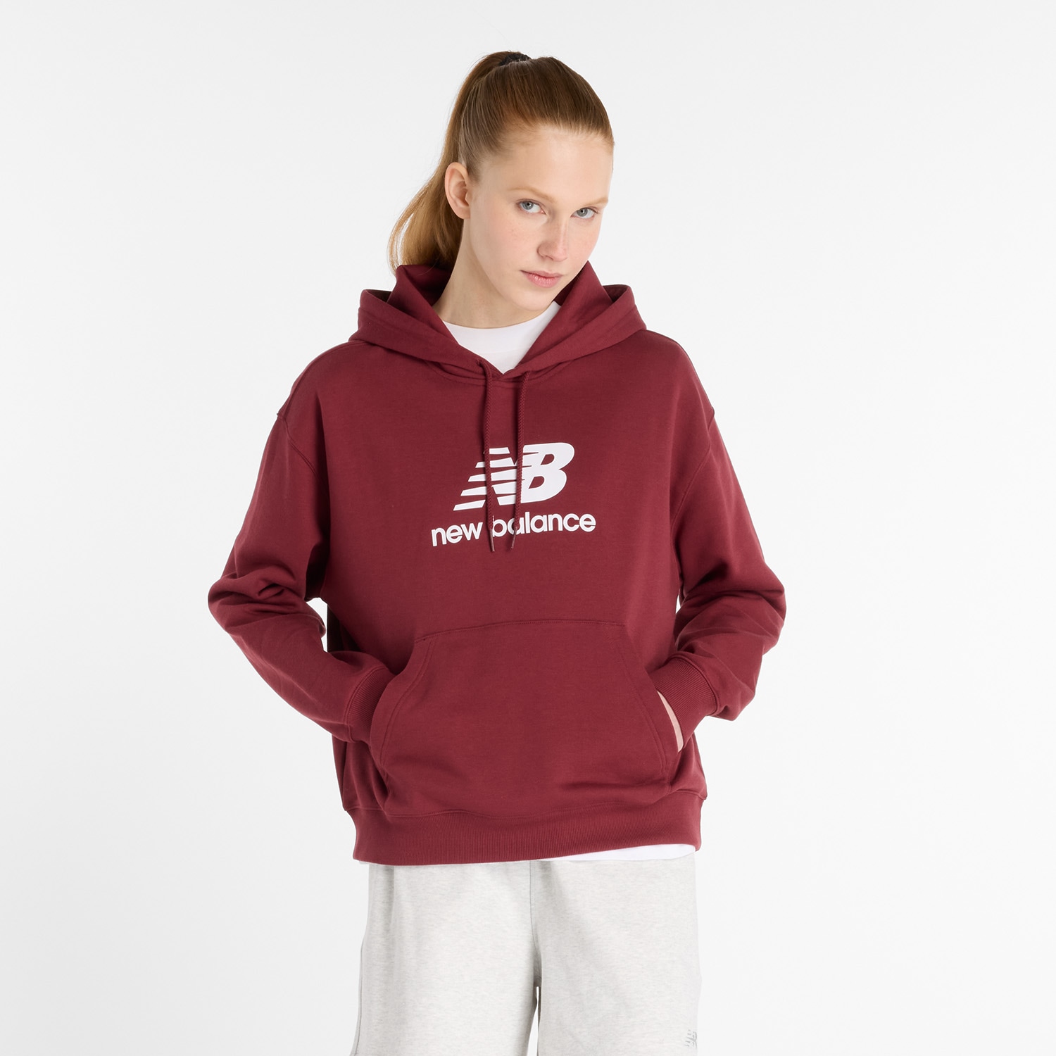 New Balance Kapuzensweatshirt "Sport Essentials French Terry Logo Hoodie", mit Kapuze, aus Baumwolle und Polyester