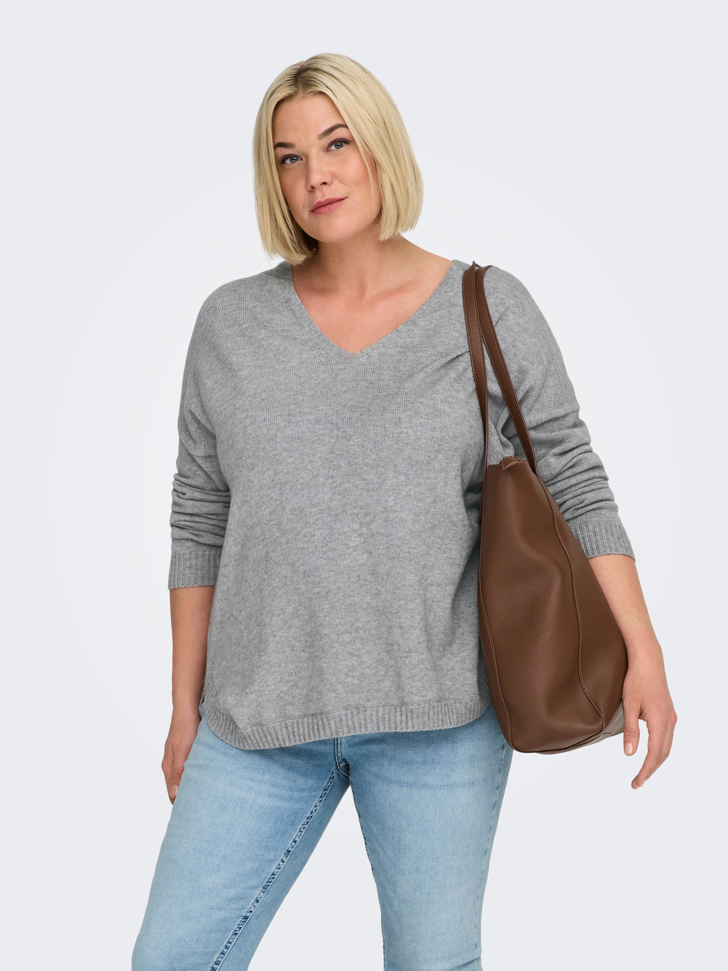 ONLY CARMAKOMA V-Ausschnitt-Pullover »CARMARGARETA LS PULLOVER KNT NOOS« Viskosemischung, regular fit