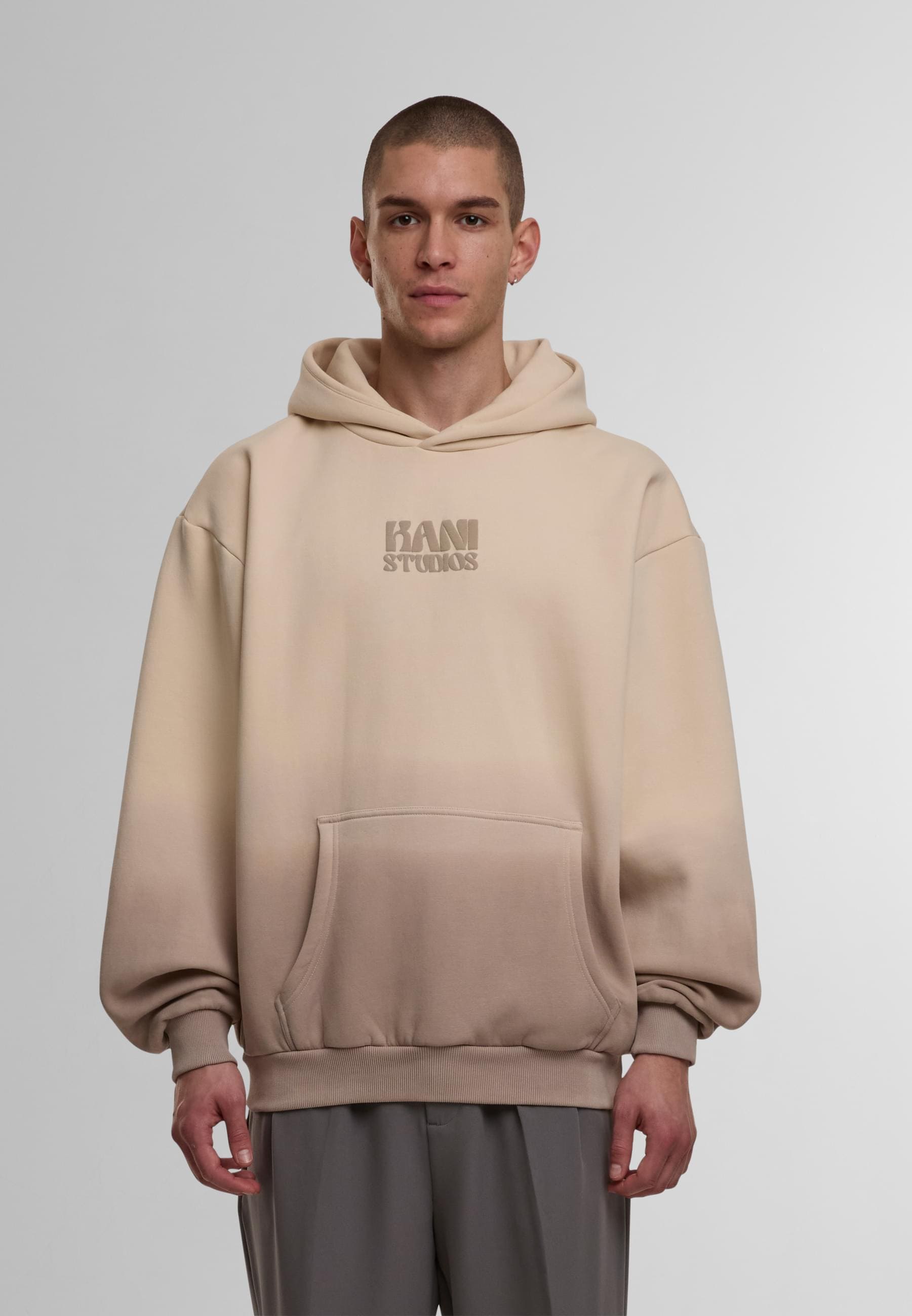 Karl Kani Kapuzensweatshirt »Karl Kani Kani Studios Gradient Os Hoodie«, (1 tlg.)