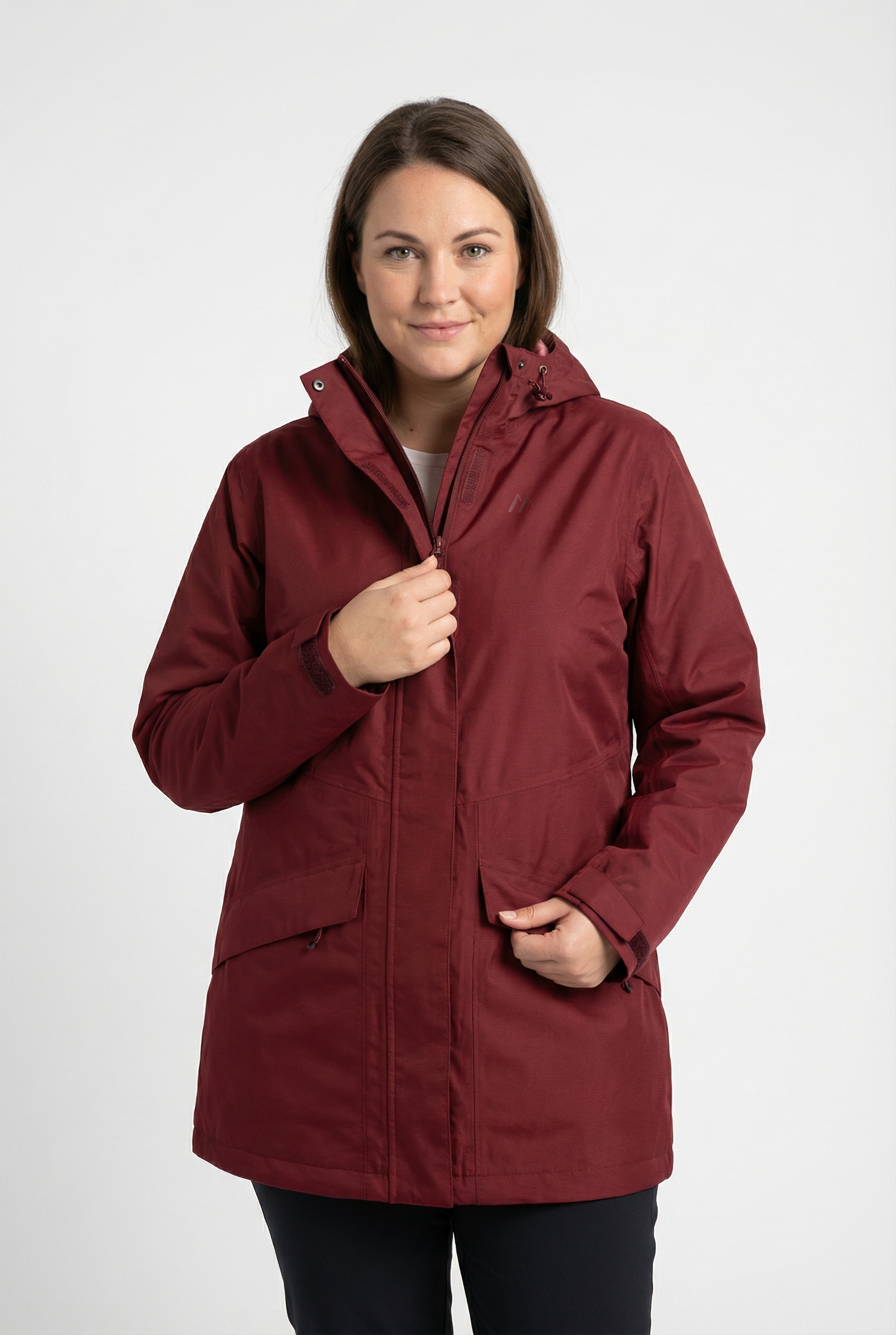 Maier Sports "Da-Jacke mTEX Brocken Long W" mit Kapuze mit Kapuze, wärmeisolierend, po-bedeckend, hinten länger geschnitten