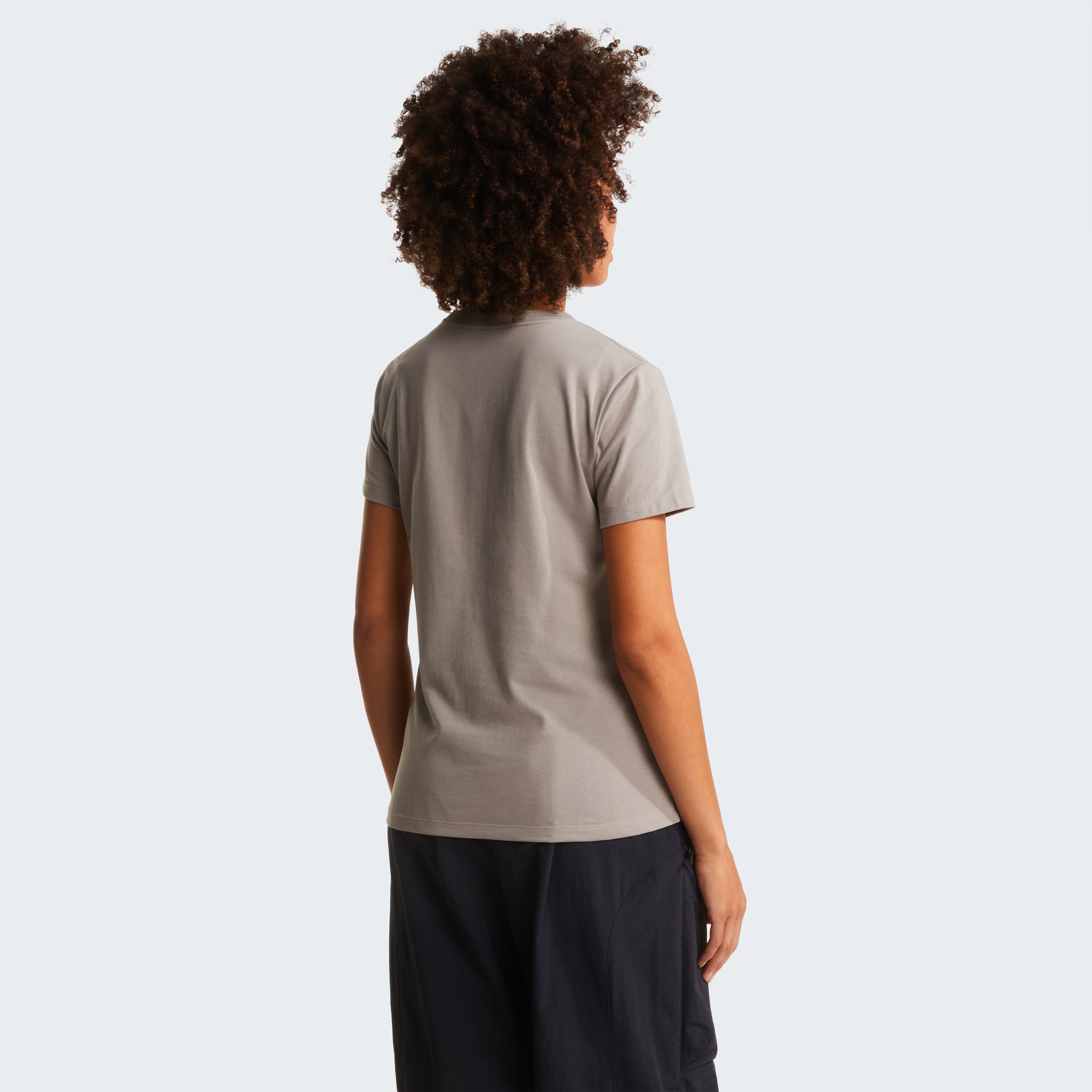 Thumbnail - The North Face T-Shirt "W EVOLUTION SIMPLE DOME SLM SHORT SLEEVE" sportliche Passform, Kurzarm, für Sport und Outdoor, a...