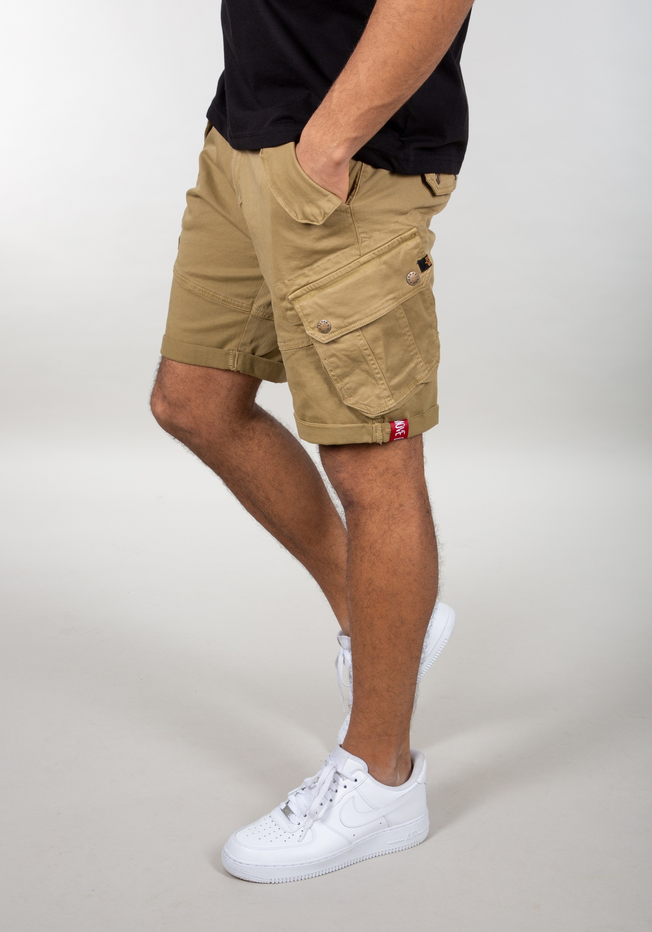 Thumbnail - Alpha Industries Shorts "Combat Short"