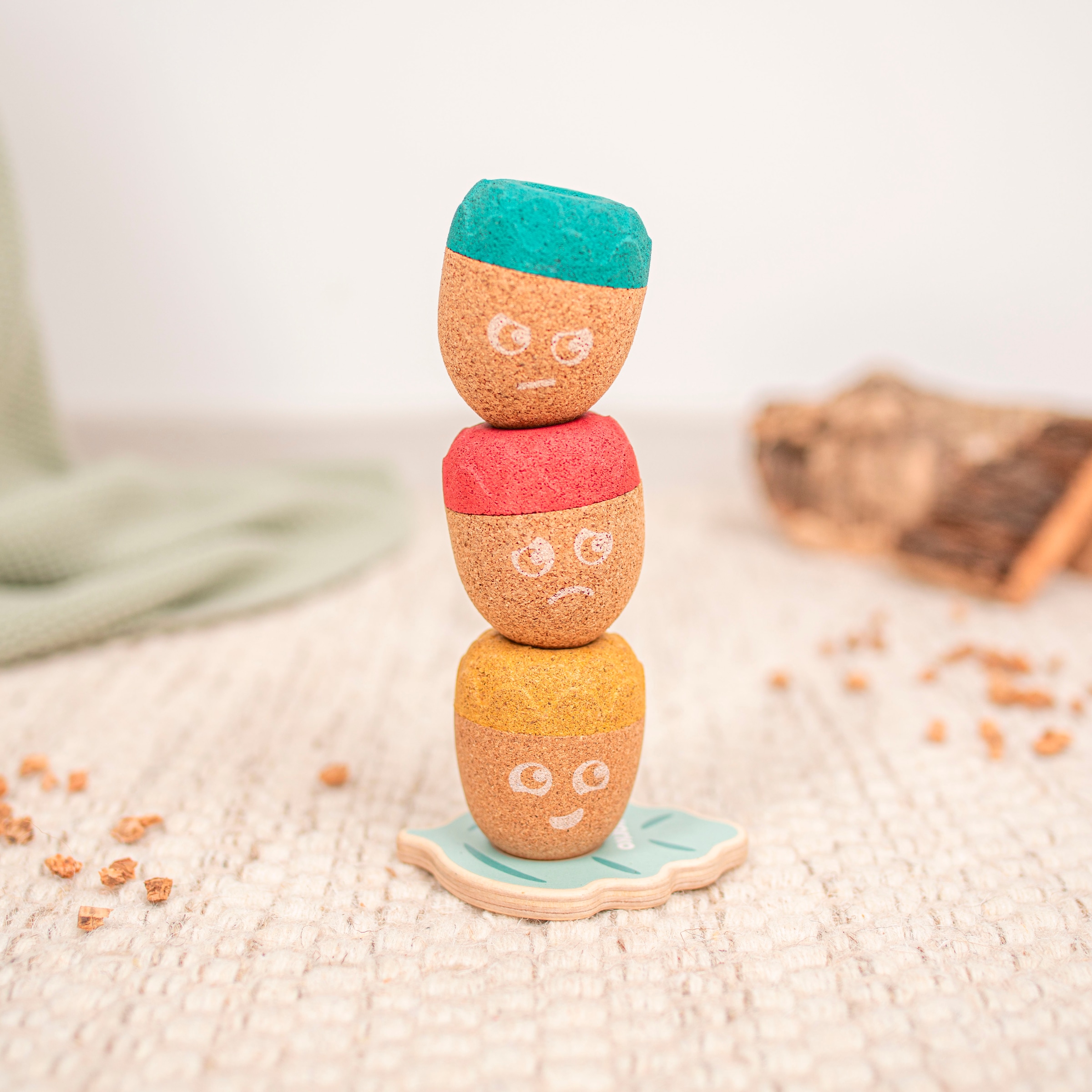 KORKO Stapelspielzeug »Magical Mood Acorns«, Made in Europe