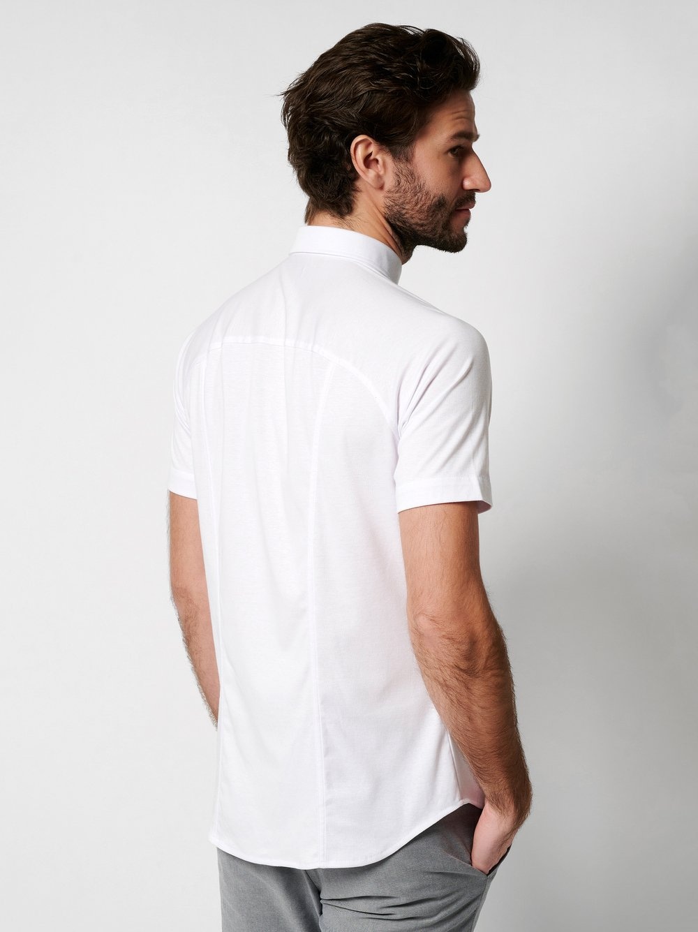 DESOTO Kurzarmhemd »Casual Modern BD 1/2«, Mit Rundhalsausschnitt