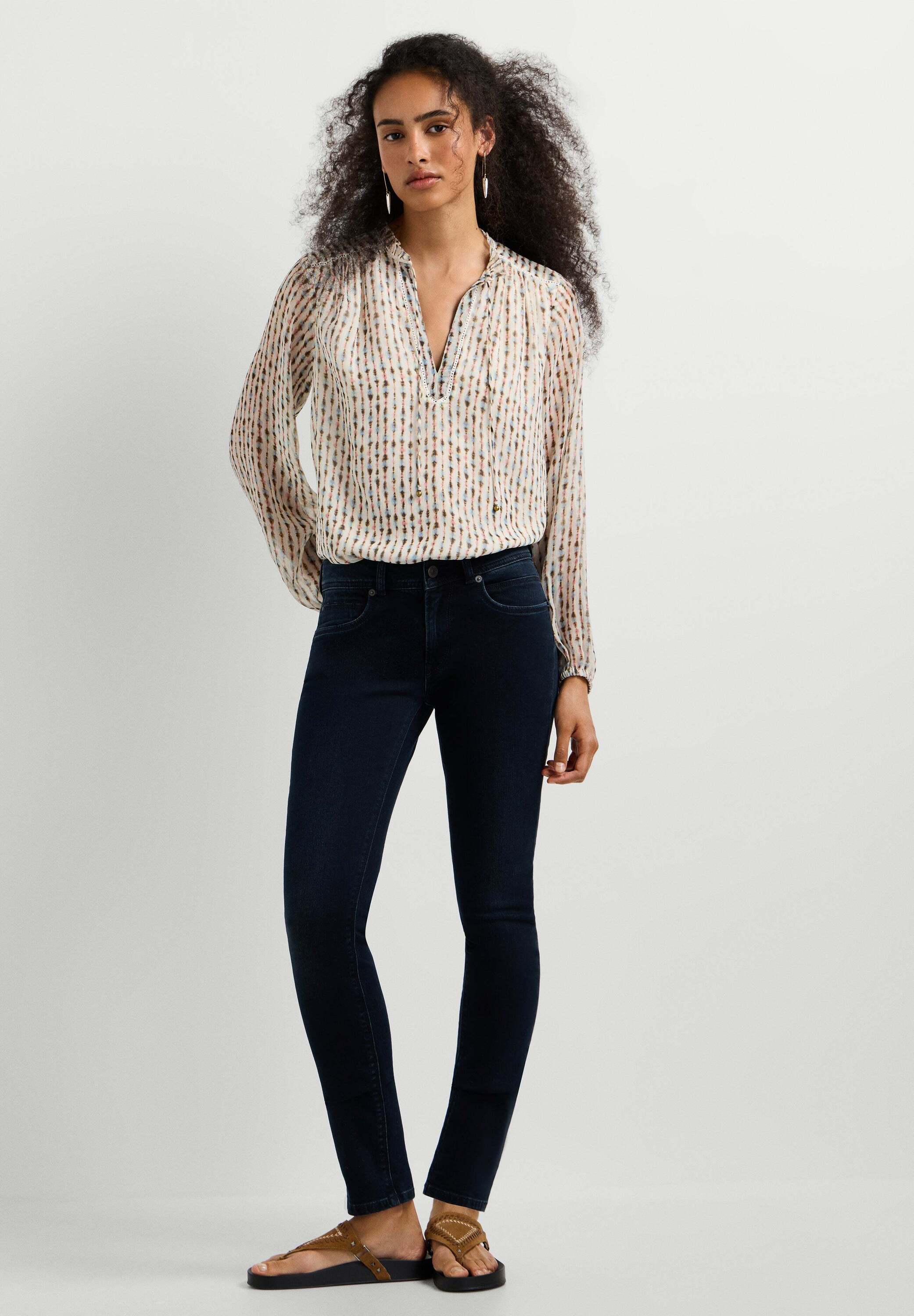 Pepe Jeans Slim-fit-Jeans "slim fit jeans SLIM JEANS LW BROOKE"