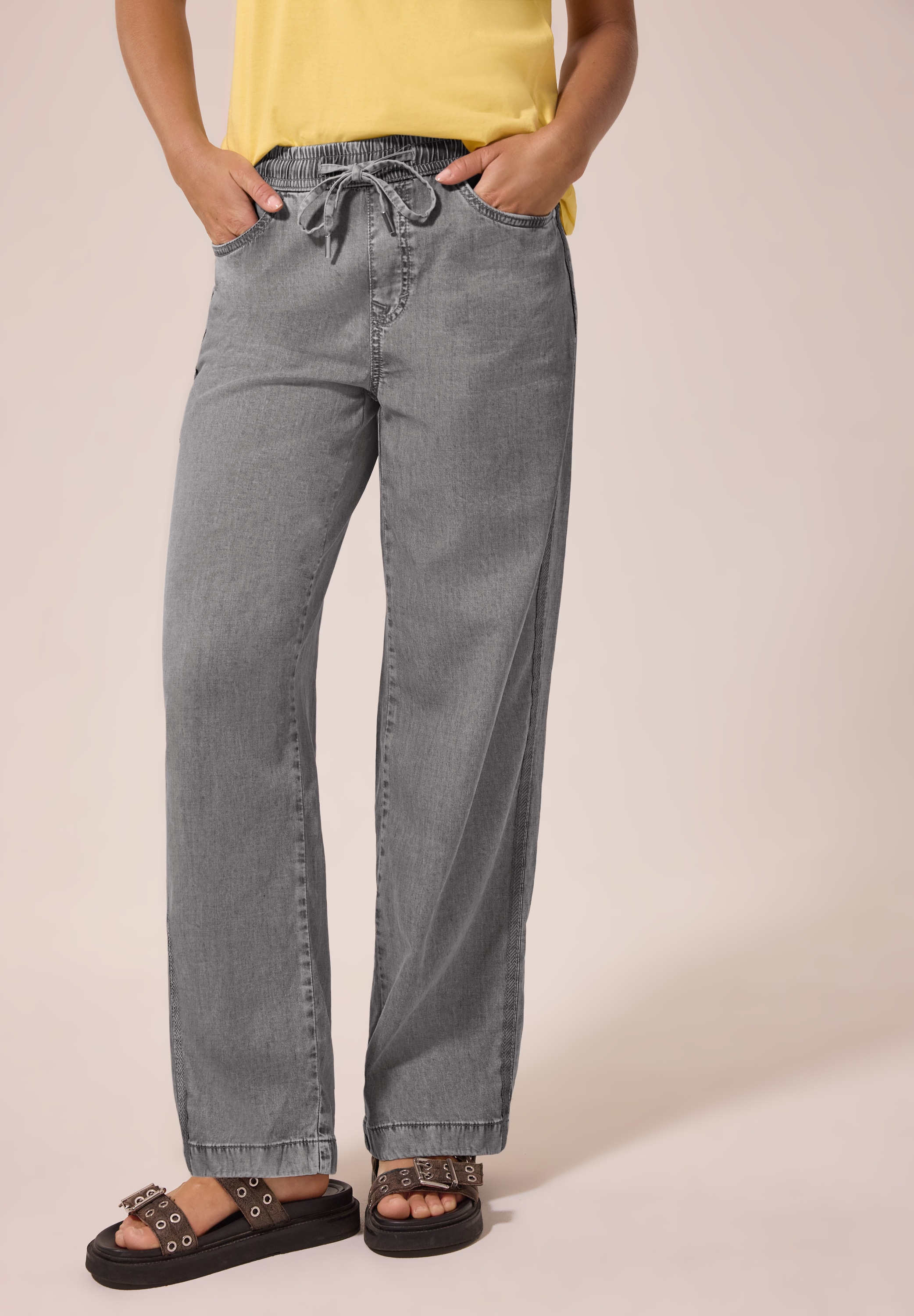 STREET ONE STUDIO Loose-fit-Jeans High Waist