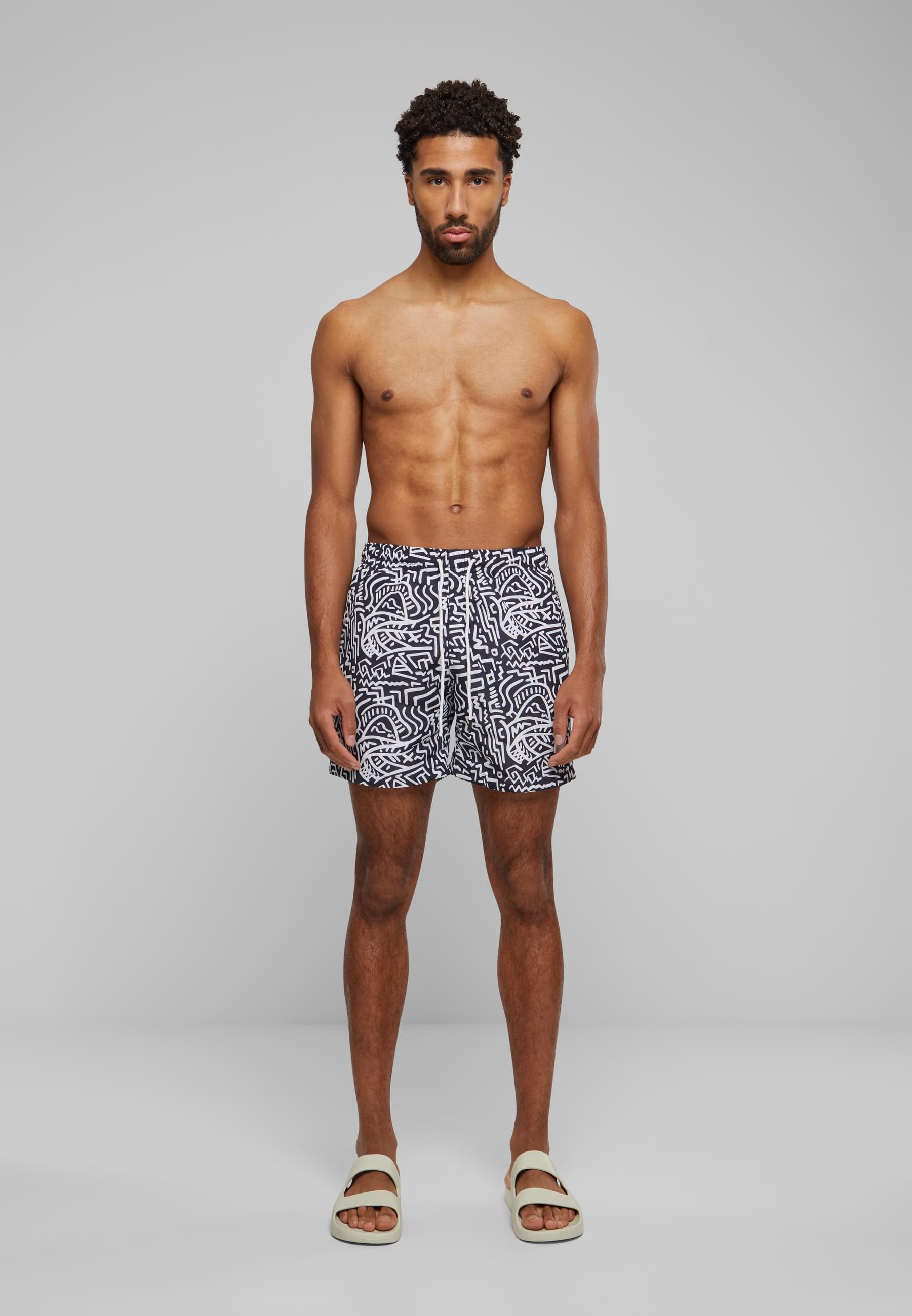 URBAN CLASSICS Badeshorts »Urban Classics Herren Pattern Swim Shorts«
