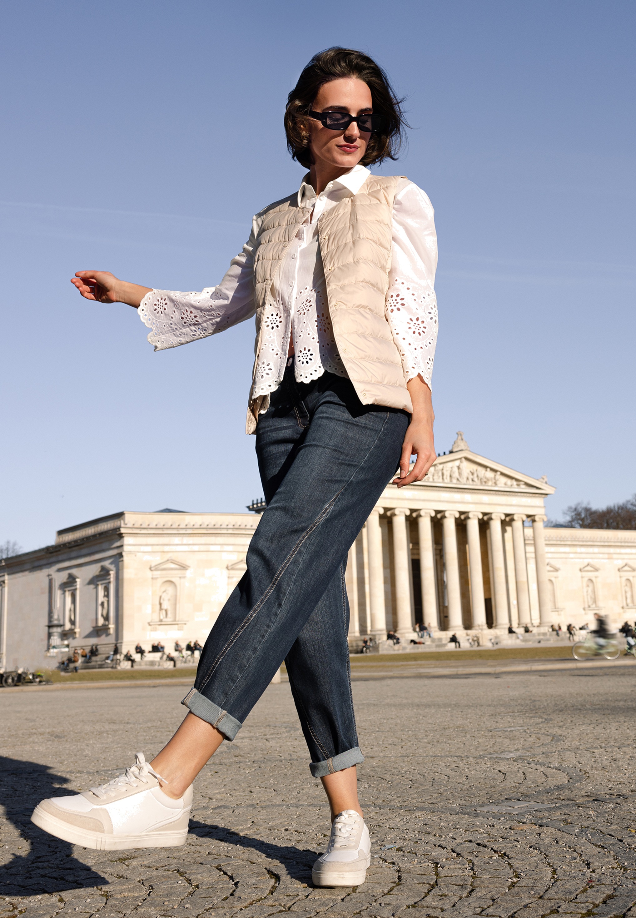 Betty Barclay Daunenweste »Damen mit Rundhalsausschnitt«