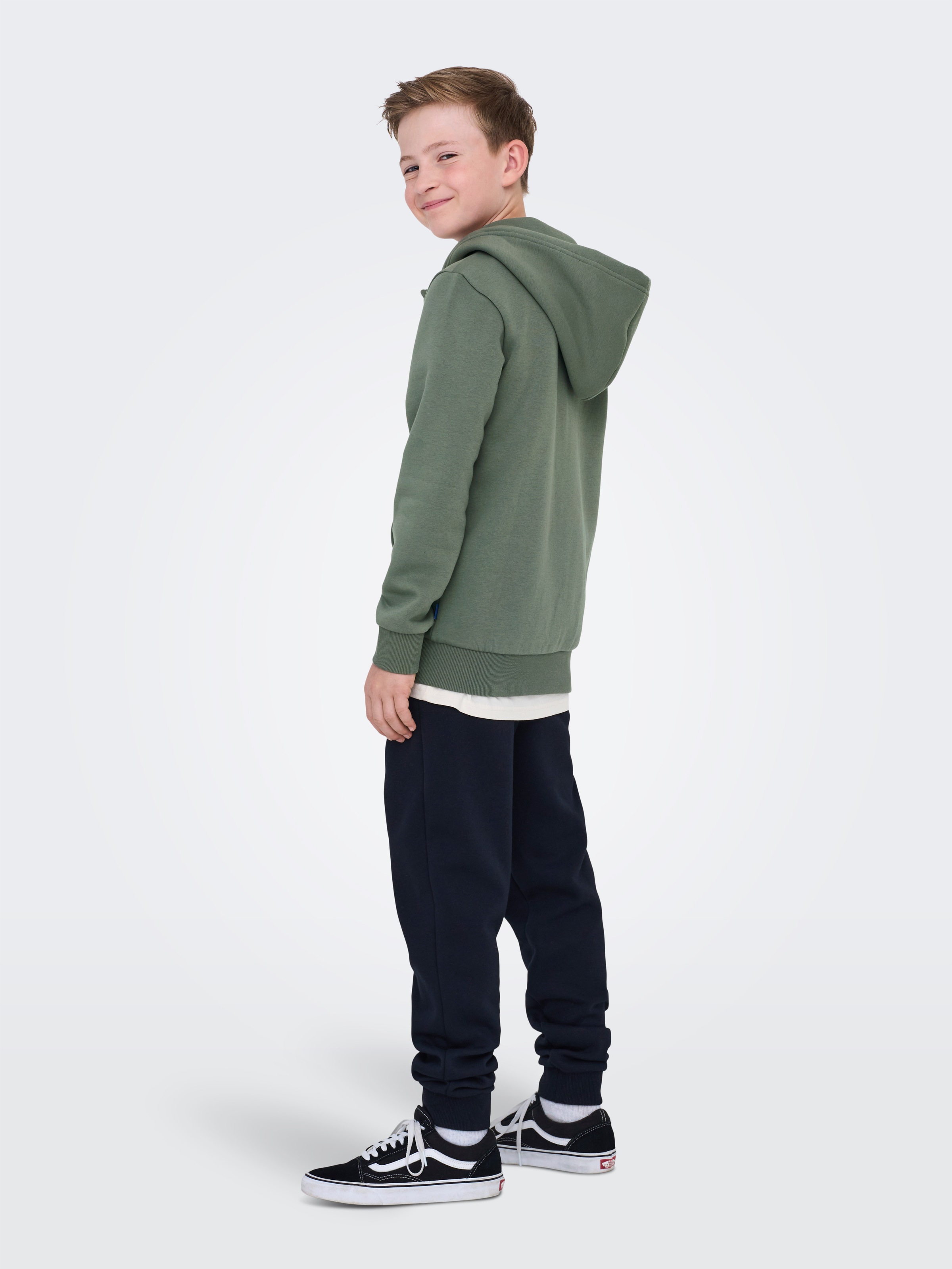 ONLY & SONS junior Kapuzensweatjacke »OSJCERES ZIP THR. HOODIE SWT NOOS« Baumwollmischung, regular fit