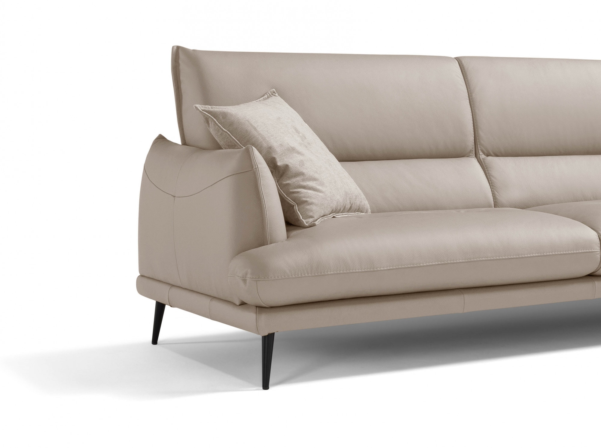 Egoitaliano Ecksofa »FUNNY, hochwertiges und aktuelles Design, bequeme Rückenlehne«, hochwertiger Sitzkomfort, L-Form