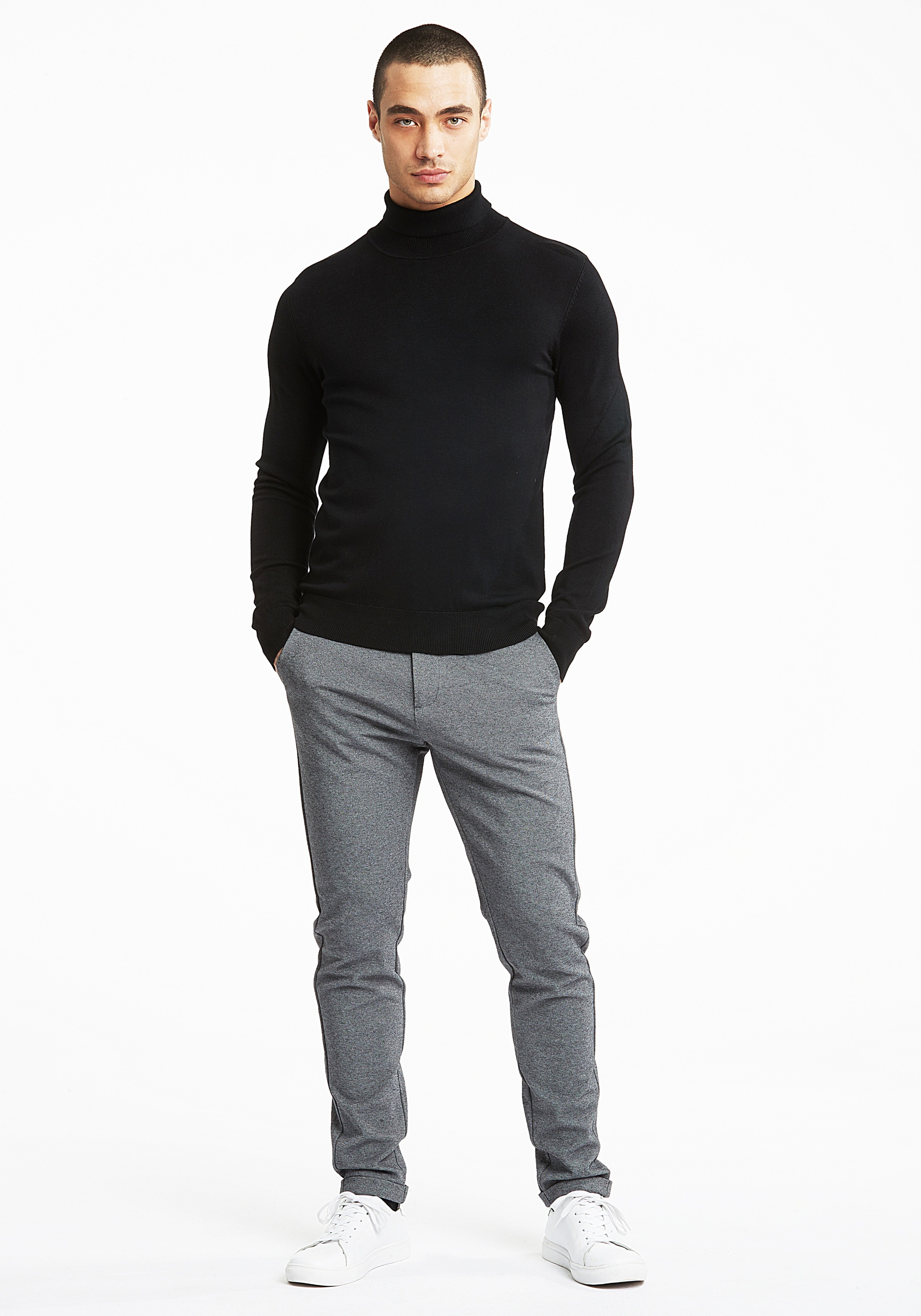 Rollkragenpullover LINDBERGH "Rollkragenpull Slim Fit", Herren, Gr. M, schwarz, Obermaterial: 80% Viskose, 20% Nylon, hoch geschlossener Ausschnitt, Pullover Rollkragenpullover 2