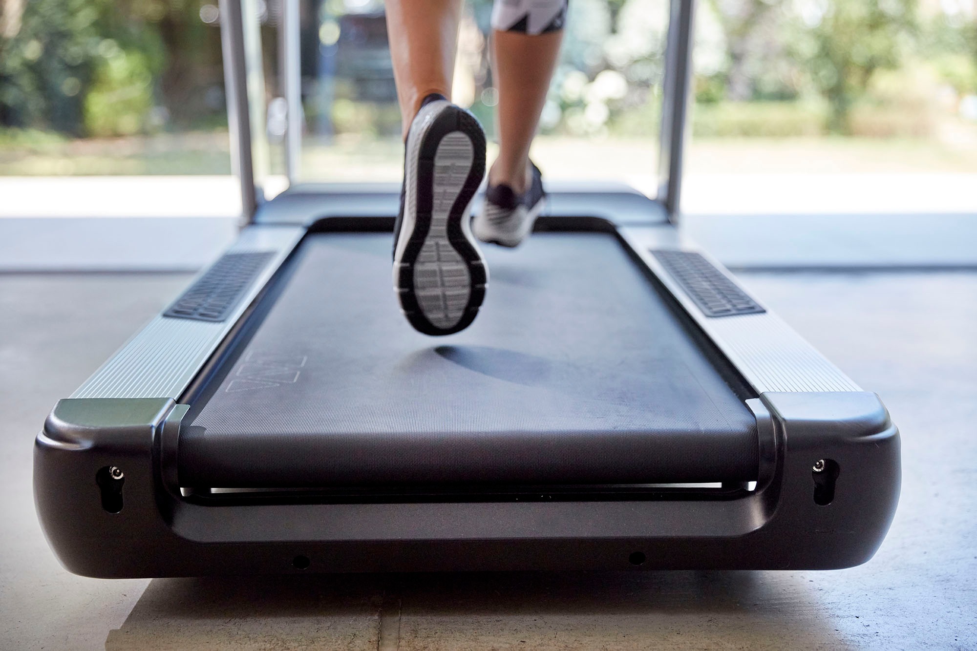 Reebok Laufband »REEBOK SL8.0«, (mit integrierten Handpulssensoren), mit Höchstgeschwindigkeit 20 km/h und integrierten Handpulssensoren