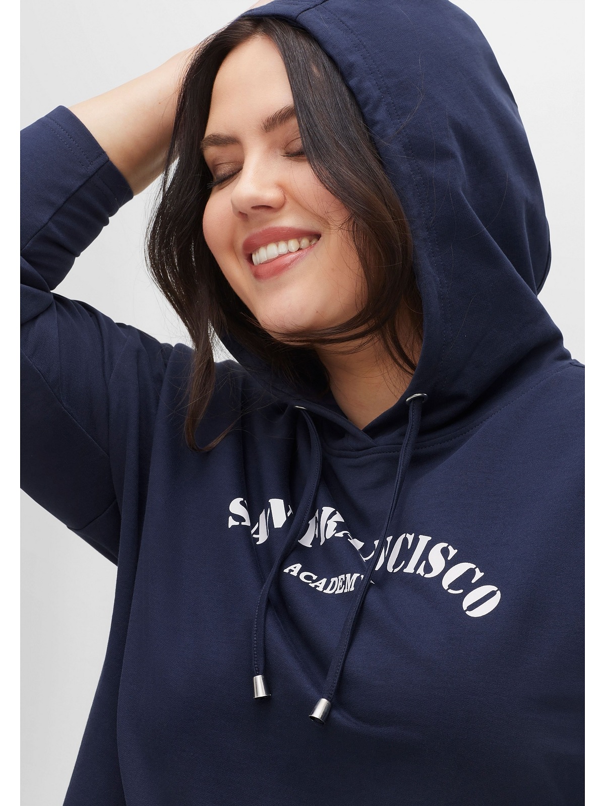 Sheego Kapuzensweatshirt »Große Größen«, mit Frontdruck, in A-Linie für  kaufen | BAUR