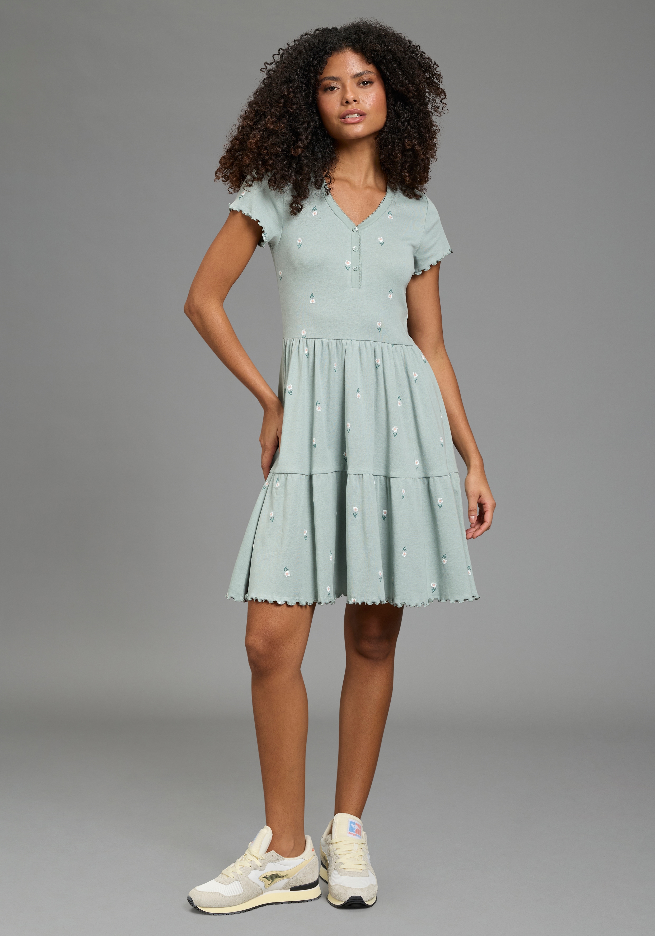 KangaROOS Jerseykleid mit Volants, für Casualmode und Streetwear, aus Baumwolle, Kurzarm