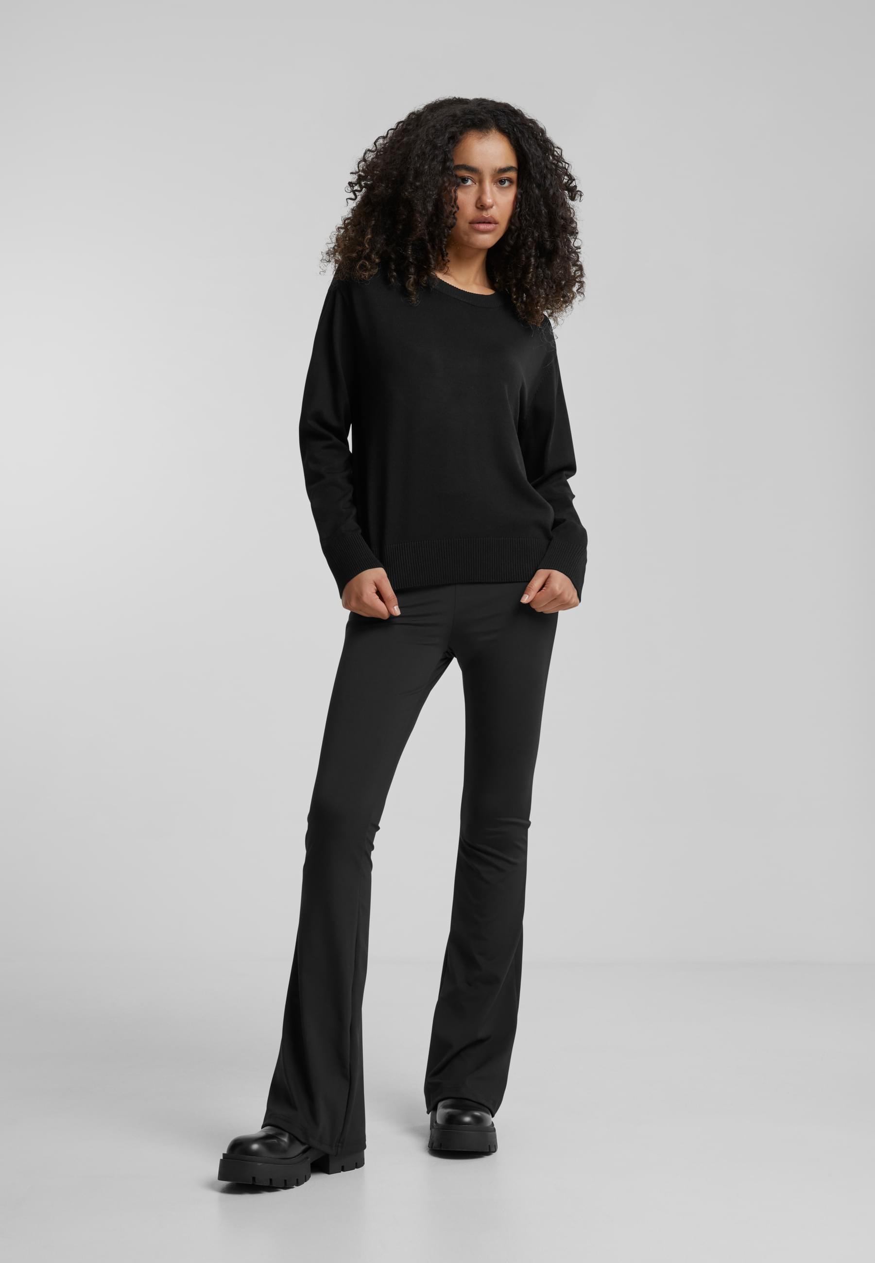 URBAN CLASSICS Rundhalspullover »Urban Classics Damen Ladies Knitted Roundneck Sweater«, (1 tlg.)