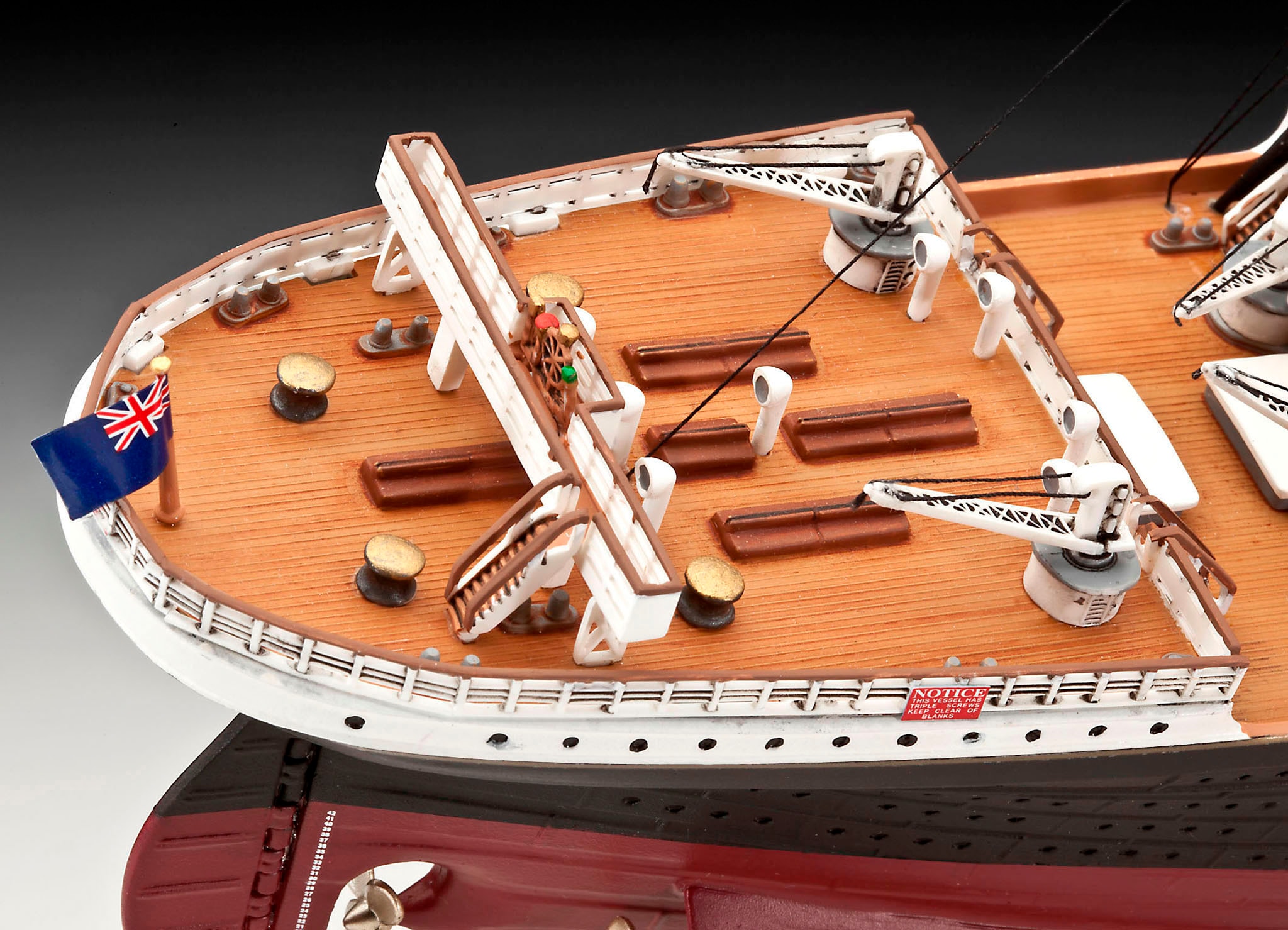 Revell® Modellbausatz »Geschenkset 100 Jahre R.M.S. Titanic«, Made in Europe