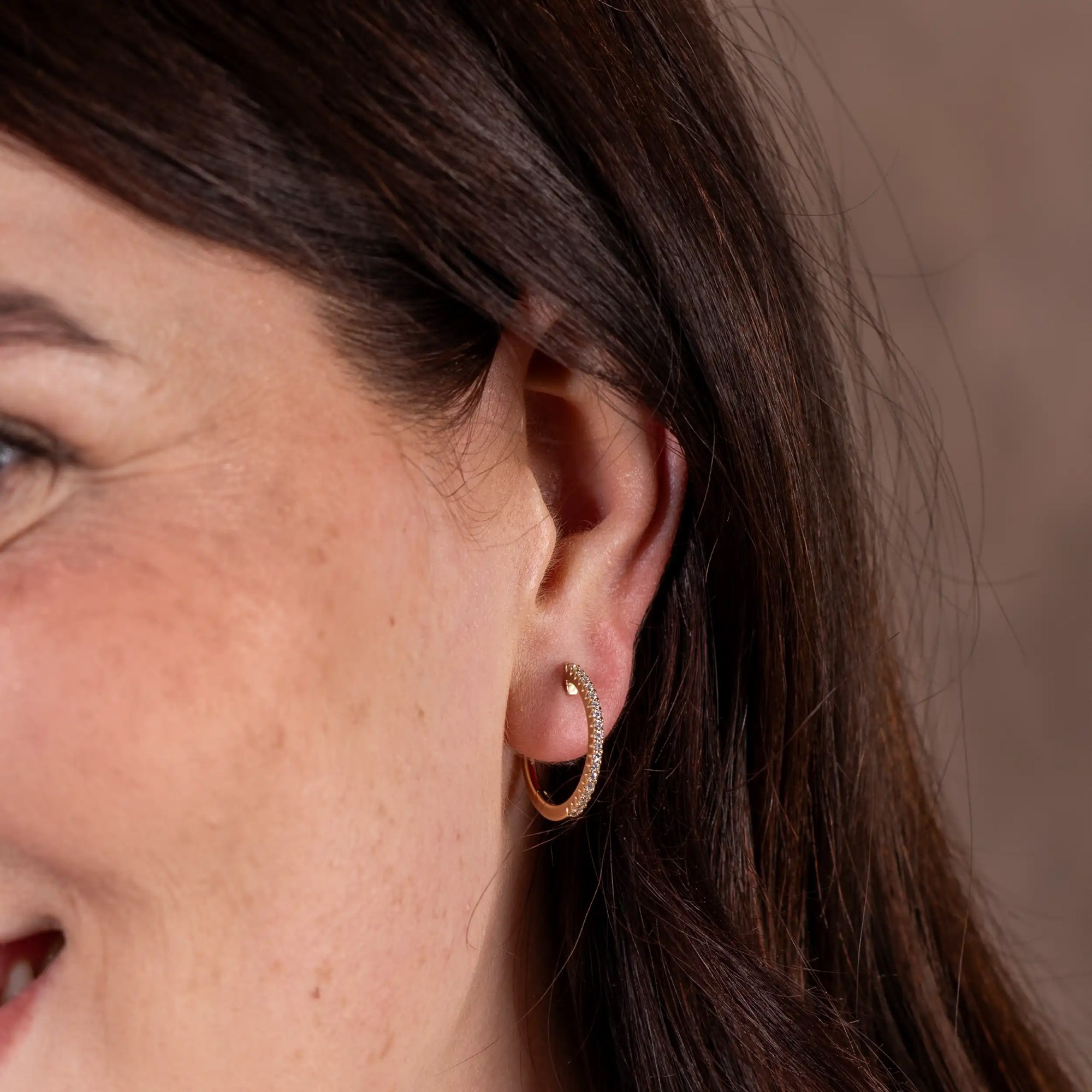 LYOMI Paar Creolen »585/- Gelbgold 38 synth. Diam. 0,24ct.«