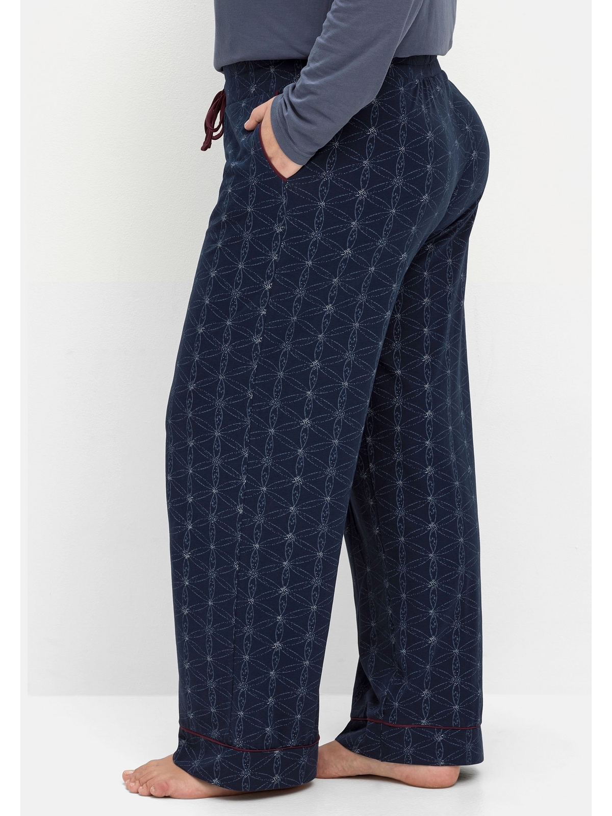 Sheego Pyjamahose »Große Größen«, mit Alloverdruck und weitem Bein